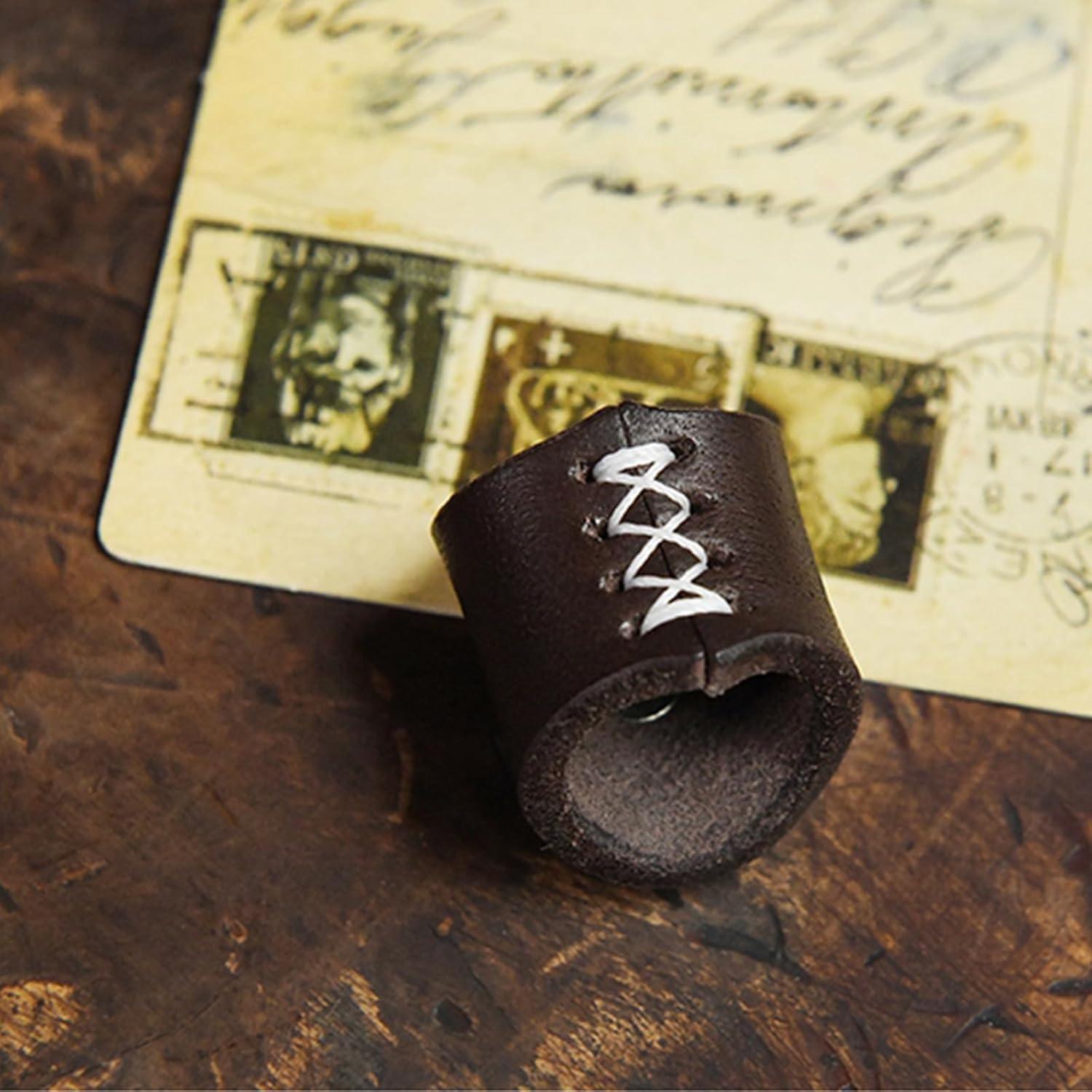 Anillo de Bufanda Cuadrada ETACHI para Hombres - Cuero y Moneda