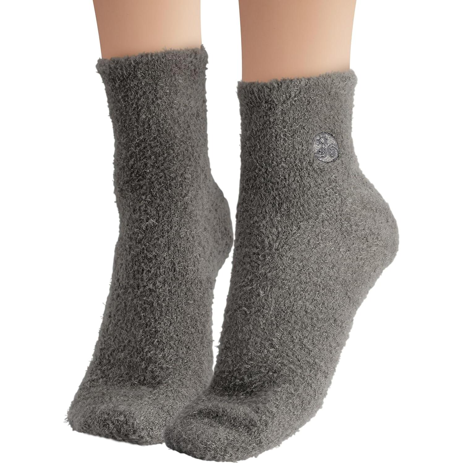 Calcetines Terapéuticos Earth Therapeutics con Aloe Vera y Vitamina E - 2 Pares