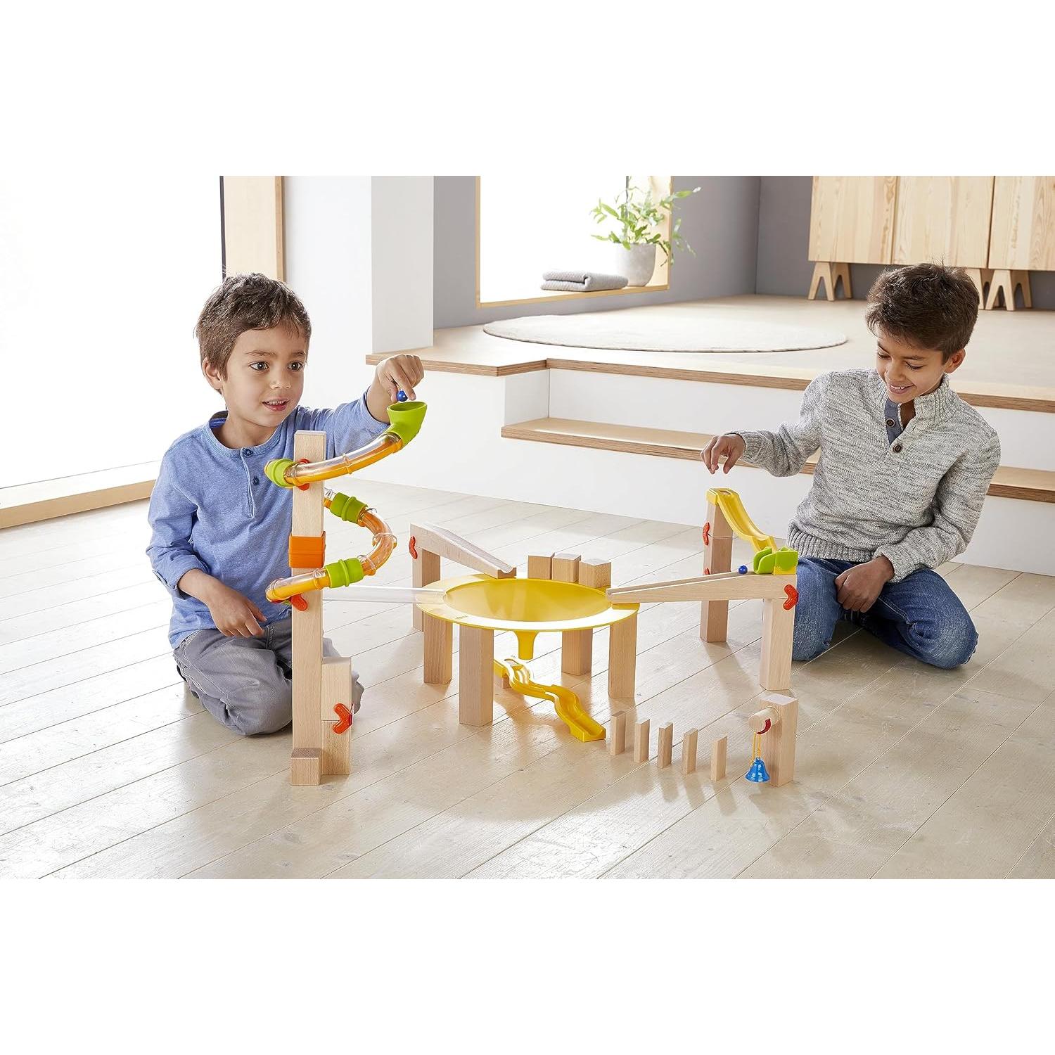 HABA Pista de Bolas Embudo Selva - Carrera de Canicas