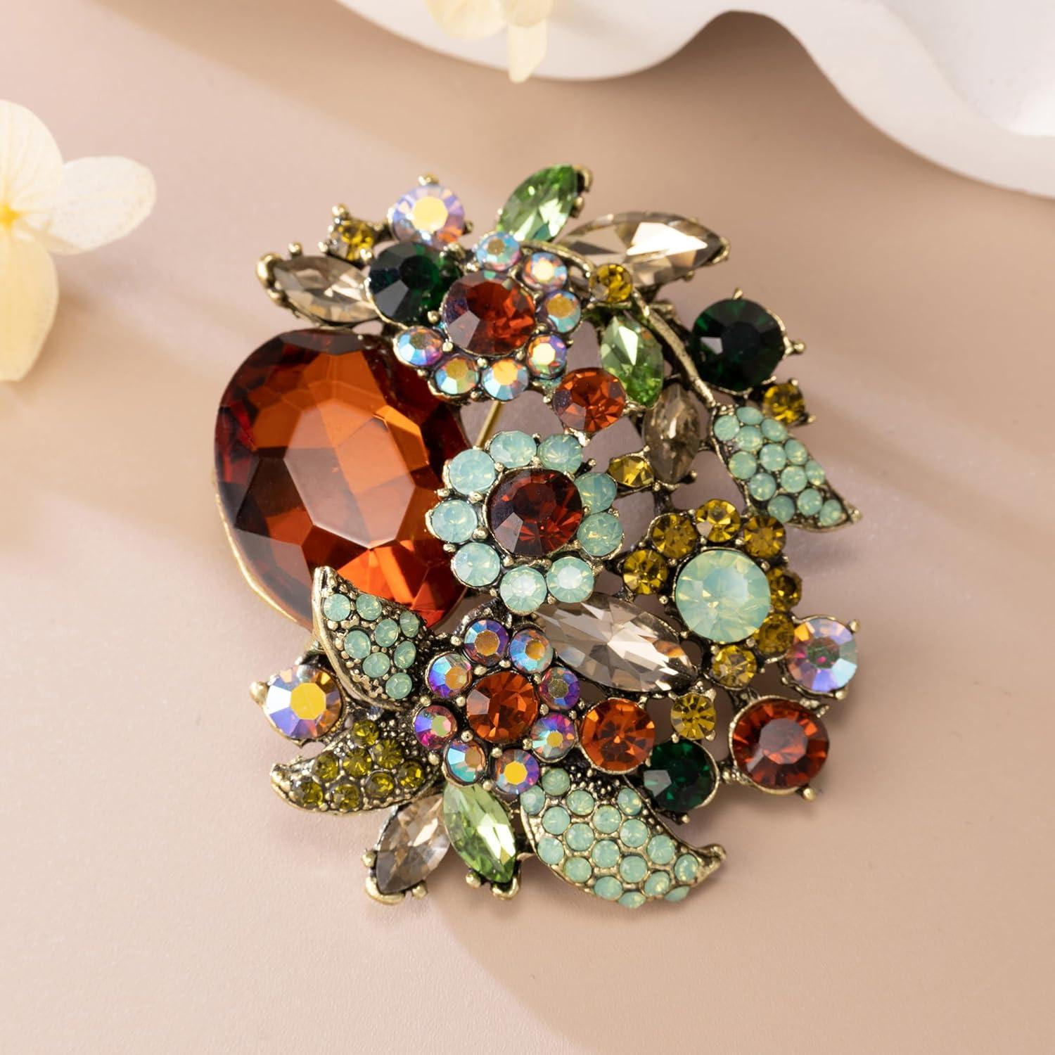 Broche de Flor SELOVO con Brillantina Tono Dorado 6.5x6cm