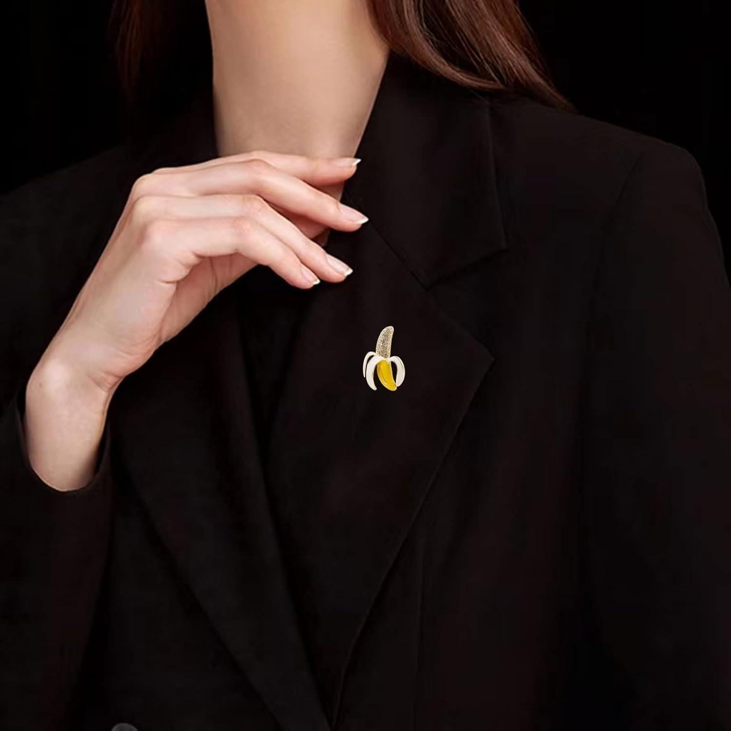 Broche de plátano dorado con cristales para mujer - Joyería DIY