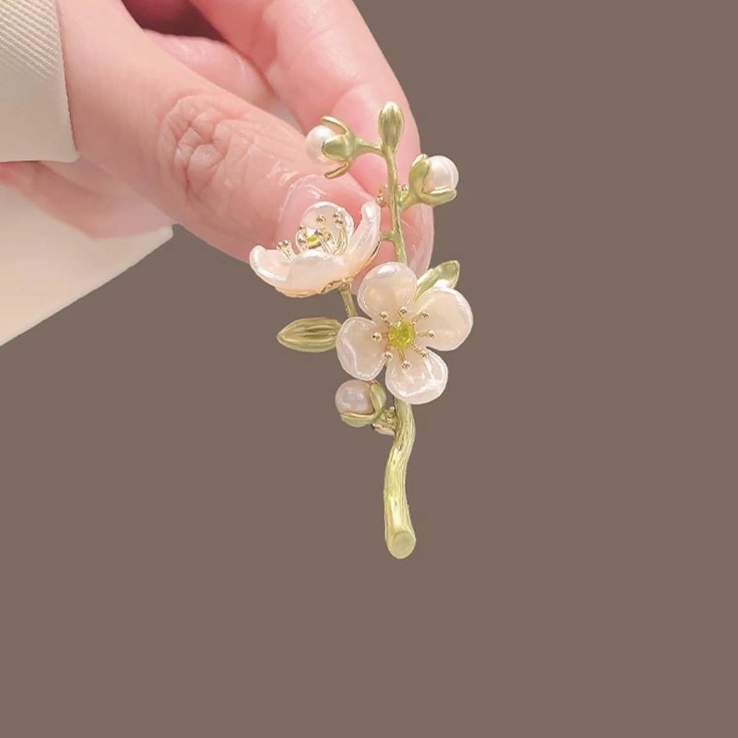 Broche de Flor Vintage Esmalte Premium Jazmín para Mujeres