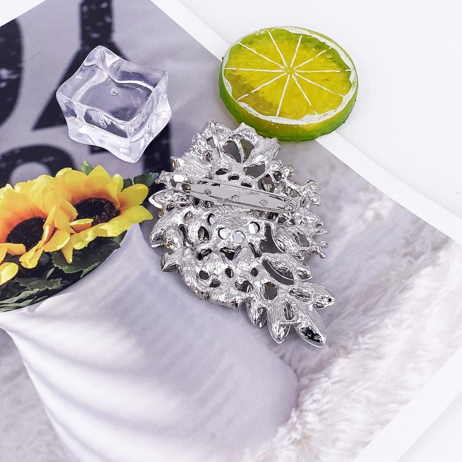 Broche Grande Vintage LAXPICOL Cristal Austríaco Dorado