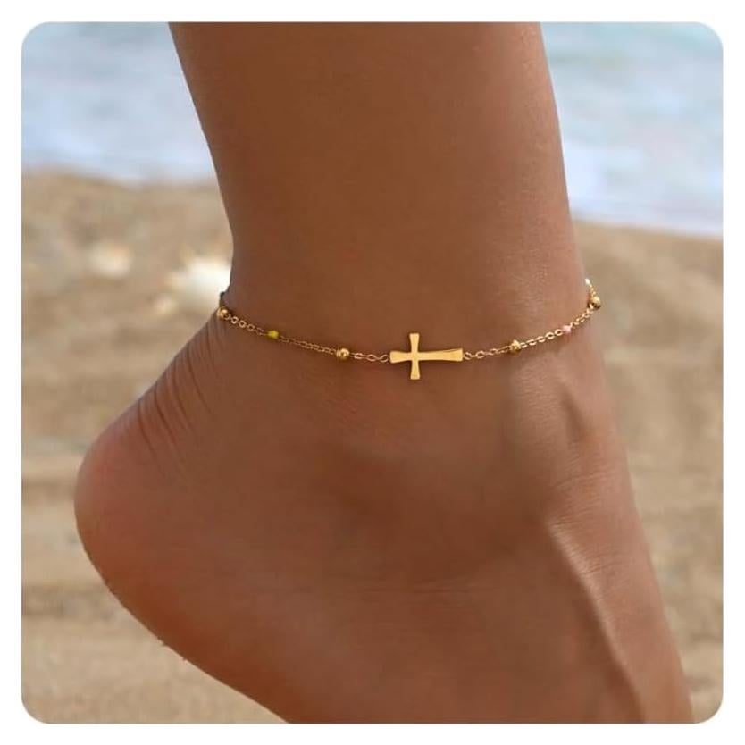 Brazalete cruzado dorado Kyazeo con perlas y cuentas 21.1 cm