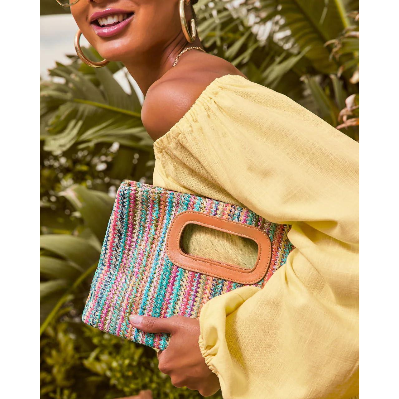 Clutch de Paja Tejida Enfuntins con Asa Superior 29.2x5.1x19.1cm