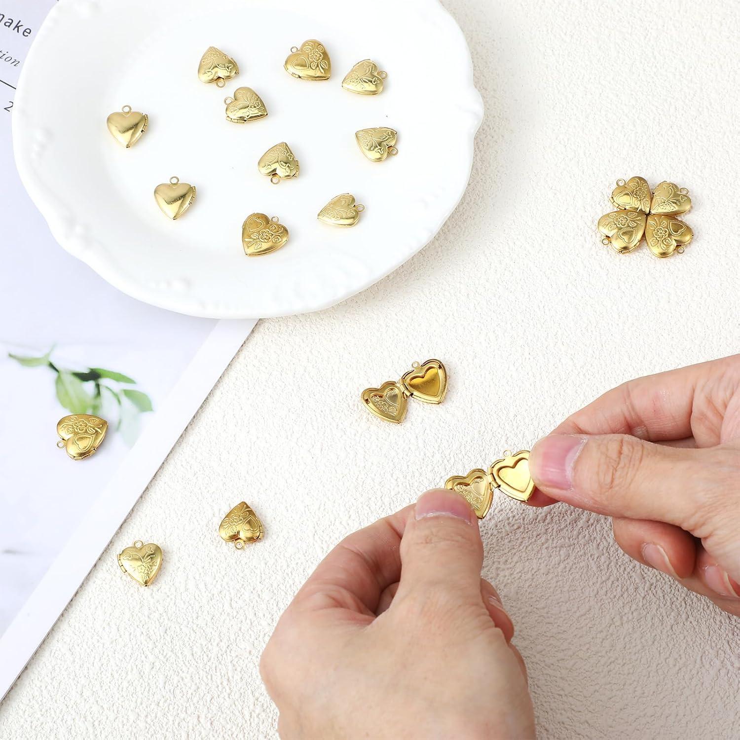 20 Encantos de Locket Corazón Dorado para Joyería DIY
