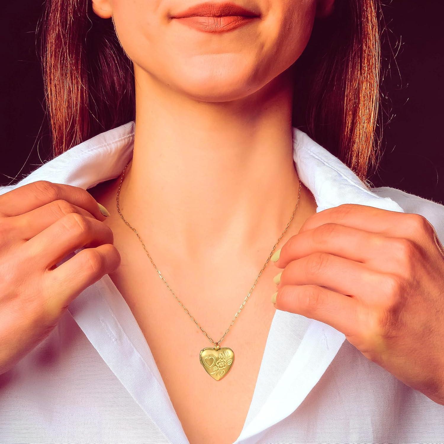 20 Encantos de Locket Corazón Dorado para Joyería DIY