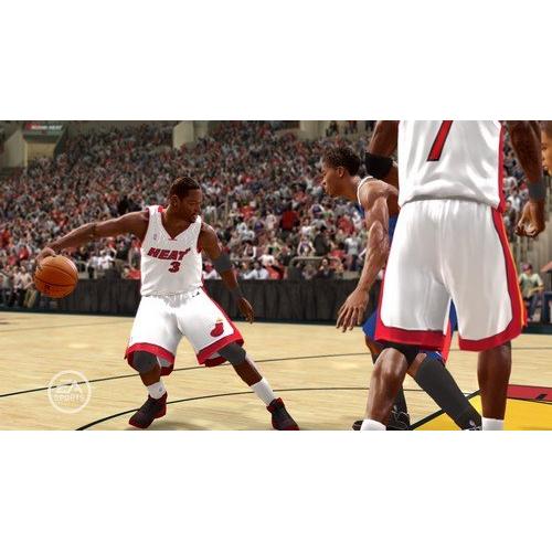 NBA Live 10 - Electronic Arts - Xbox 360 - Baloncesto Realista