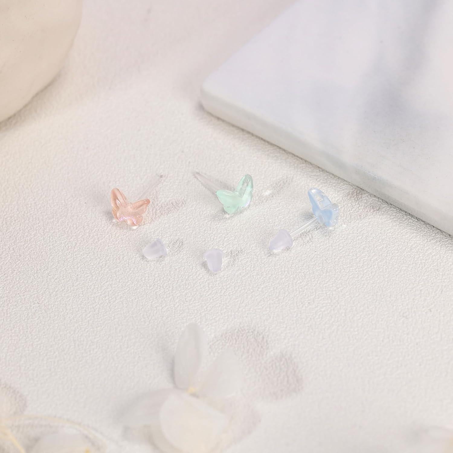 Pendientes de Plástico AoedeJ 6 Pares Hipoalergénicos Mariposa