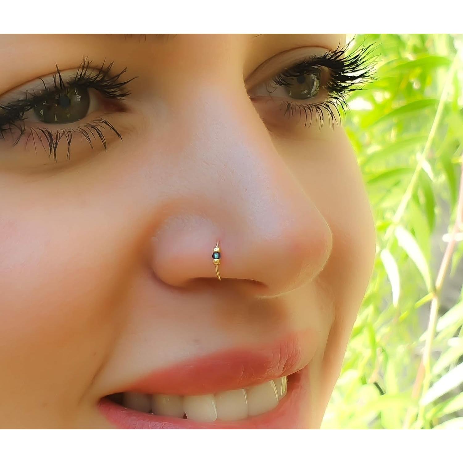 Anillo de Nariz de Oro 14k con Gema Azul 7mm - Joyería Hecha a Mano