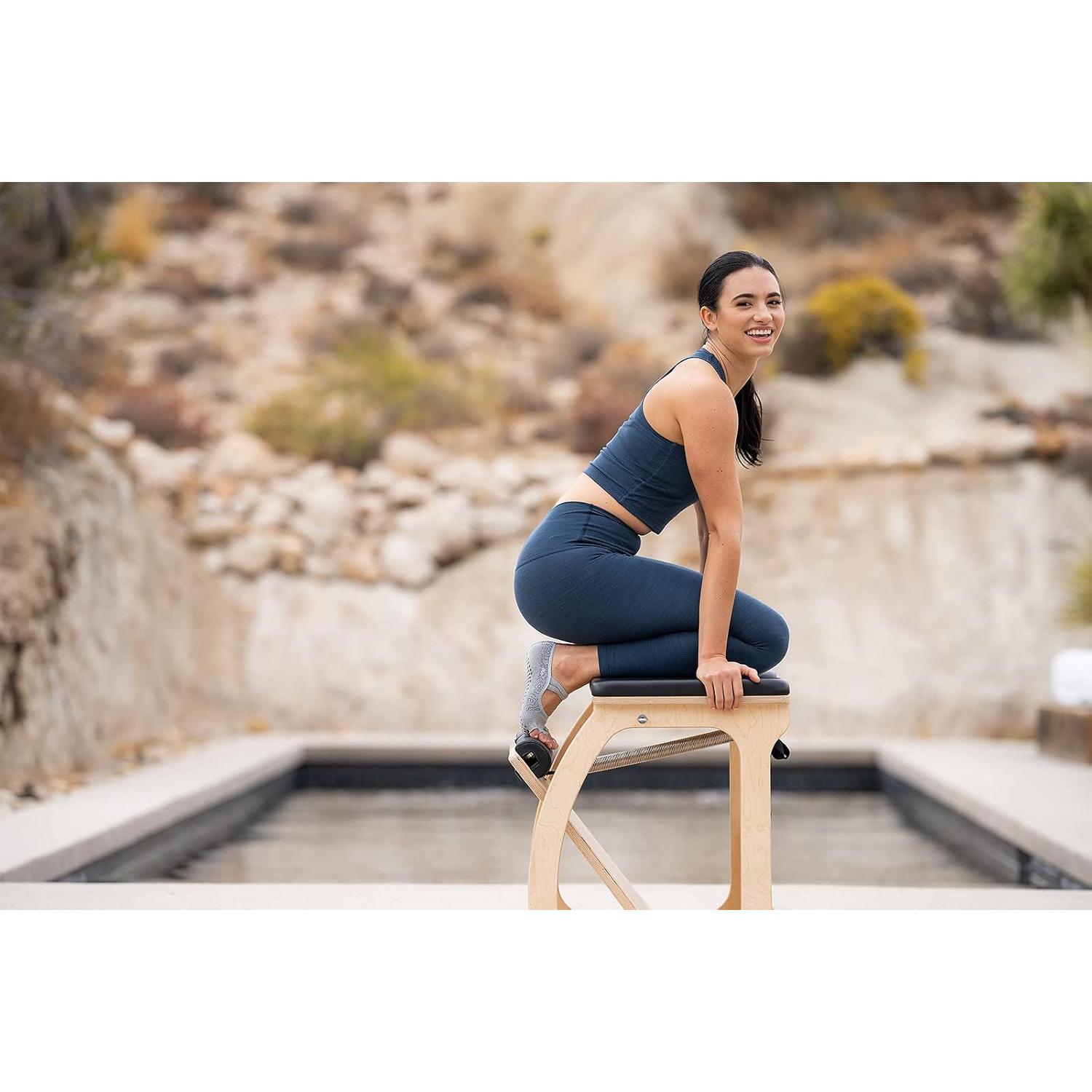 Calcetines de dedos bajos Toesox para mujer con agarre medio antideslizante