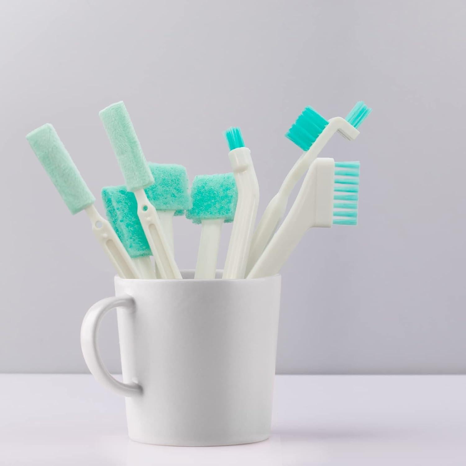 Juego de 8 Cepillos de Limpieza LIOUCBD para Grietas y Botellas