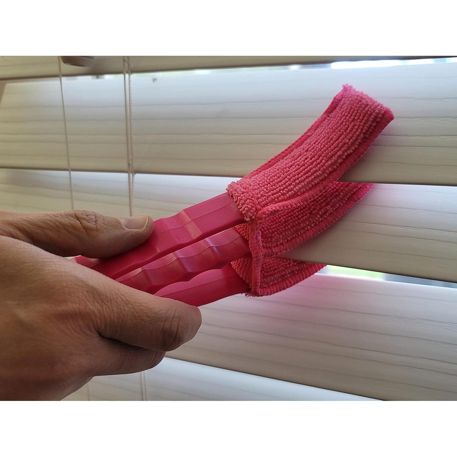 Limpiador de Persianas Handy Housewares con Cepillo de Microfibra Rosa