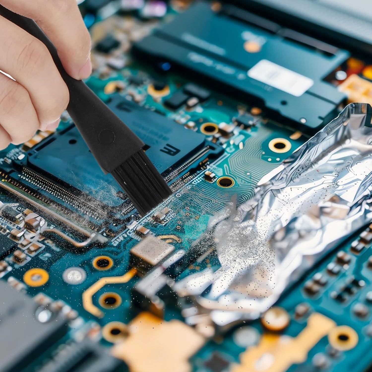 Kit de limpieza de teclado 8 en 1 Bremorou con cepillos de nylon