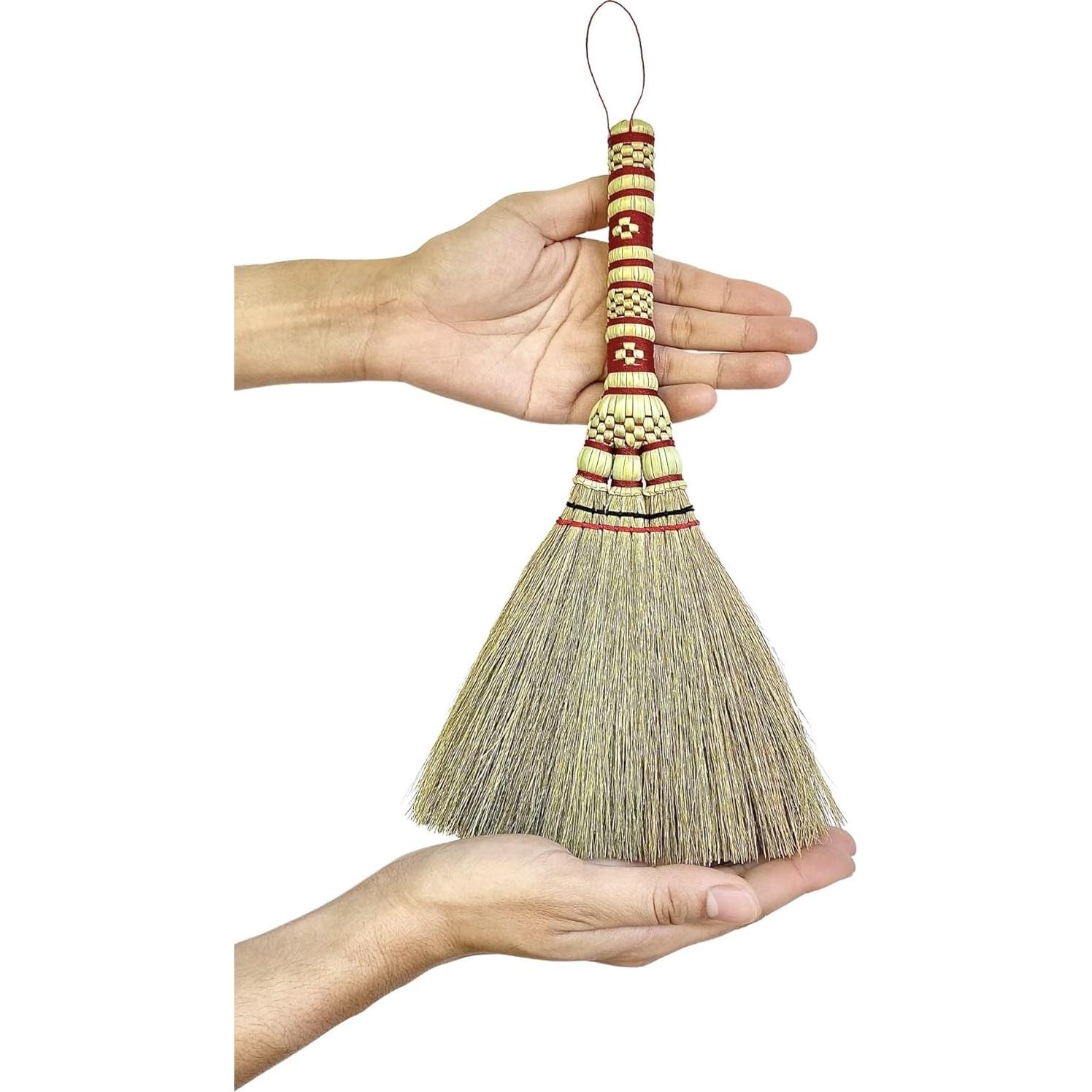 Escoba de Mano Pequeña AW BROOMS 28 cm de Maíz para Interiores