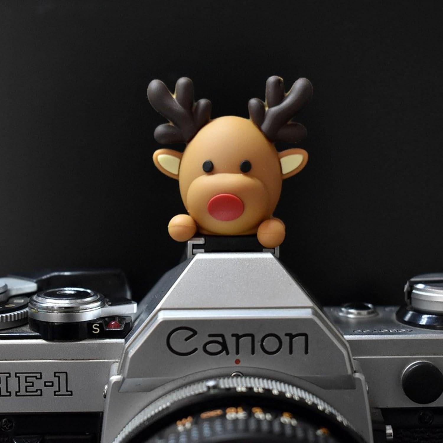Super Cute Camera Hot Boots, Suitable for Leica, Pentax, Olympus, Sony, Fuji, Nikon, Panasonic, Canon and Other SLR Cameras and Micro Single Cameras, Suitable for Rangefinder Camera (Christmas elk)
