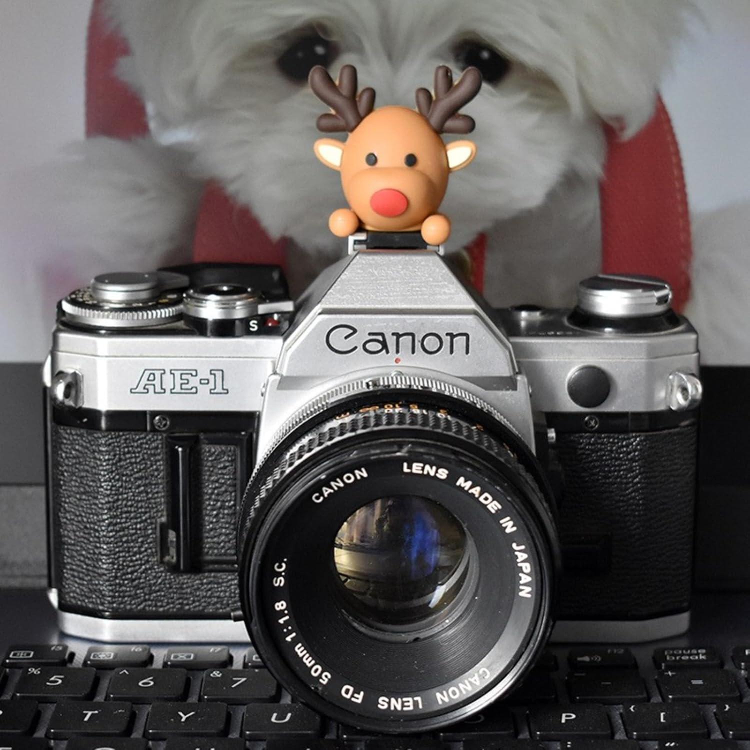 Super Cute Camera Hot Boots, Suitable for Leica, Pentax, Olympus, Sony, Fuji, Nikon, Panasonic, Canon and Other SLR Cameras and Micro Single Cameras, Suitable for Rangefinder Camera (Christmas elk)