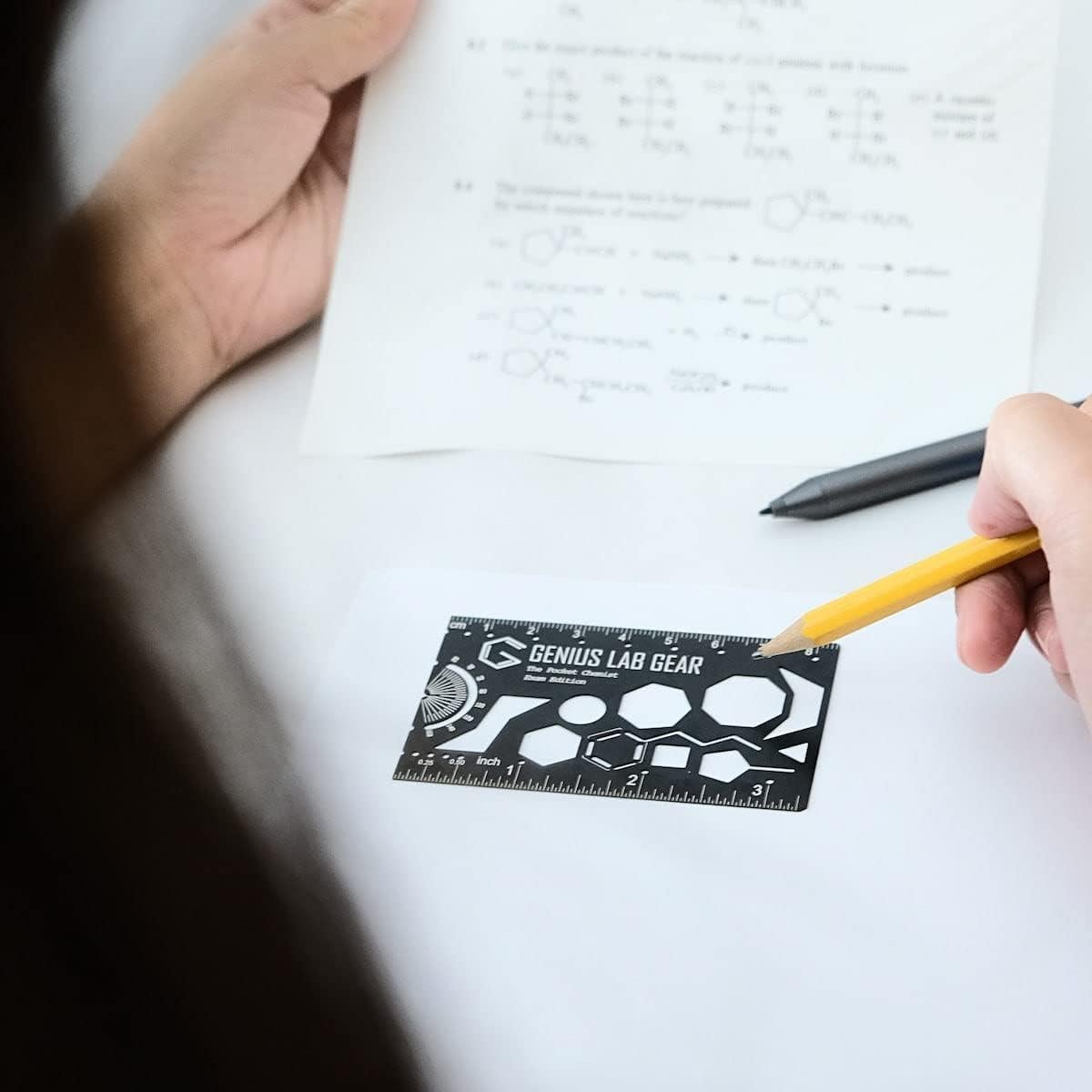 Plantilla de Dibujo Químico Pocket Chemist Metal 8.26 cm