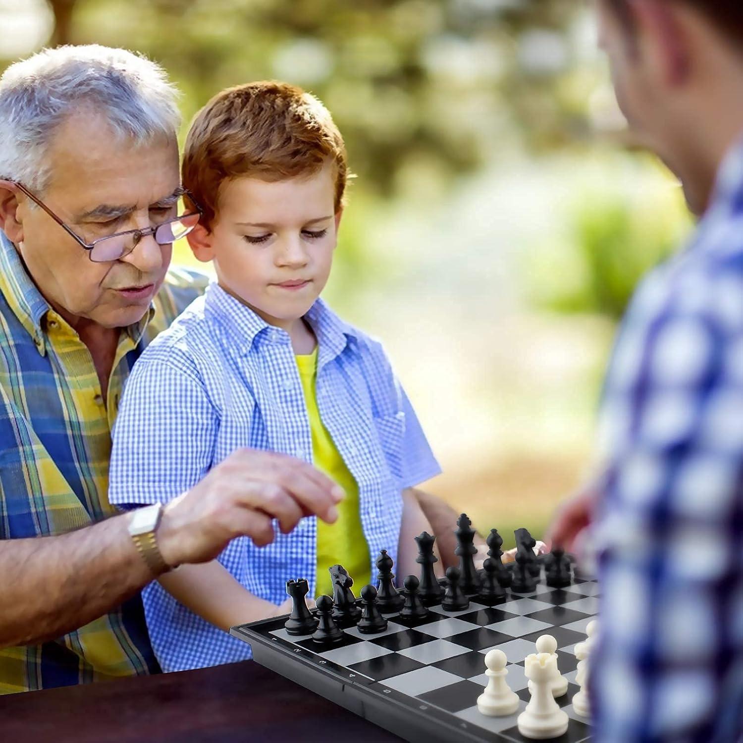 Juego de Ajedrez Magnético de Viaje DINOBROS Plegable 25cm