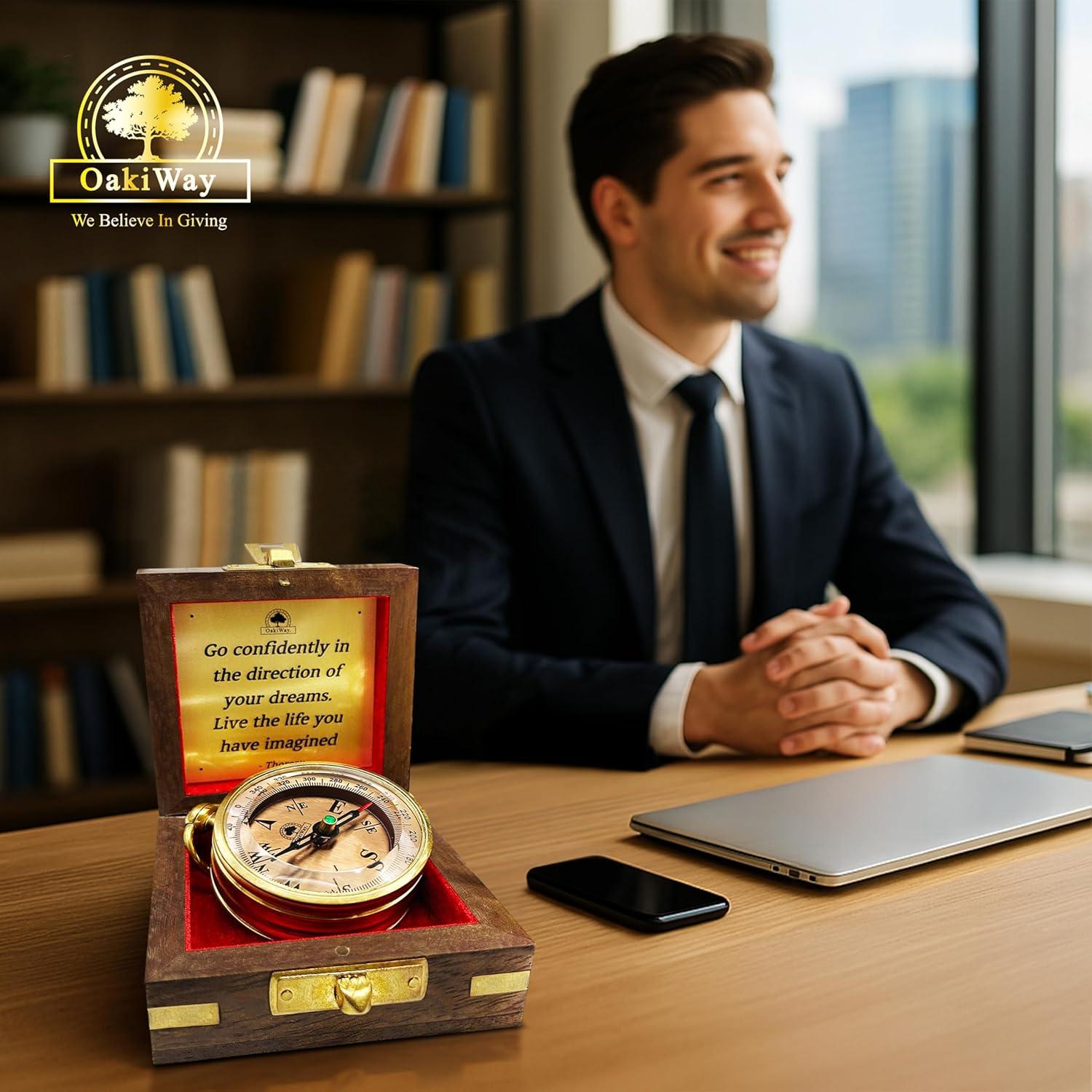 Brújula Dream Chaser OakiWay en Caja de Madera - Regalo Inspirador