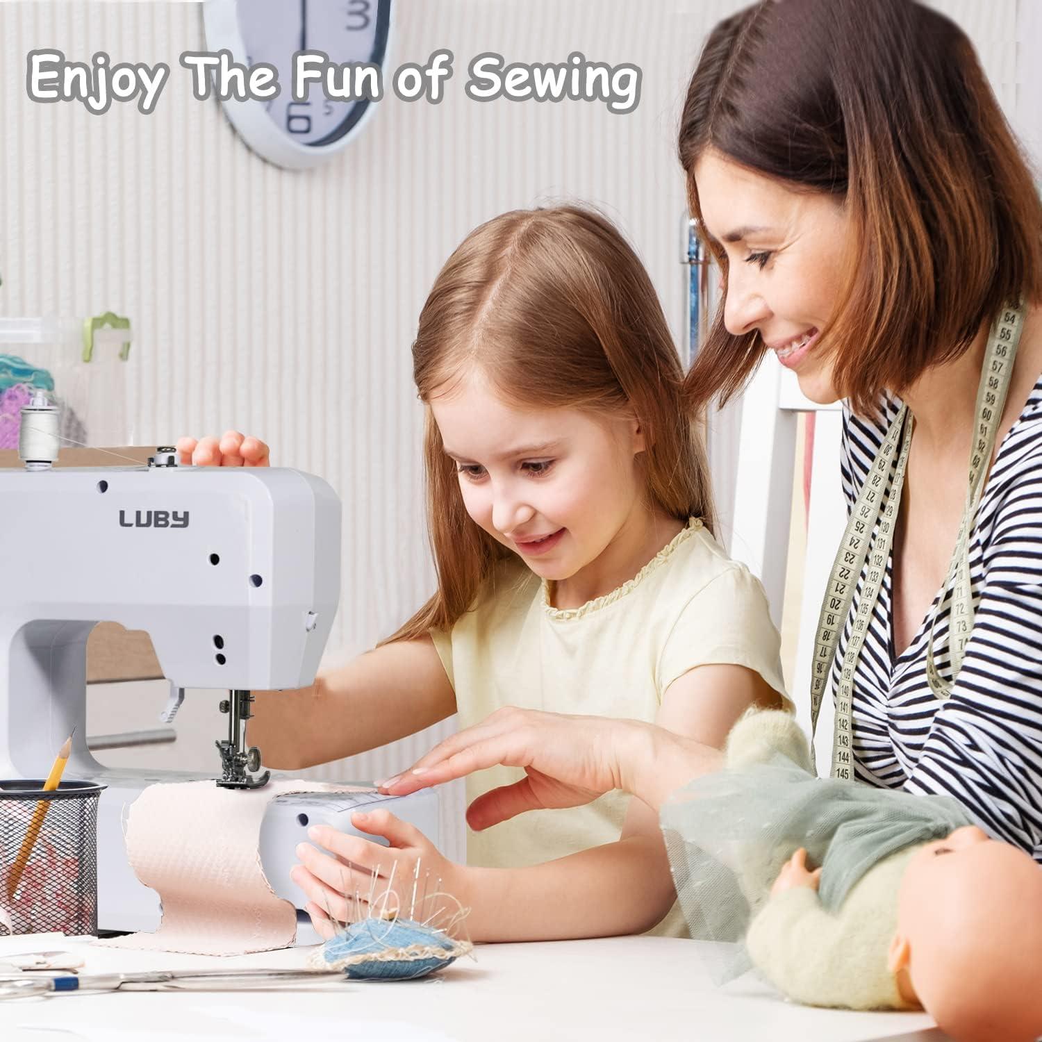 Máquina de Coser Luby Portátil 12 Puntadas 2.1 kg Azul