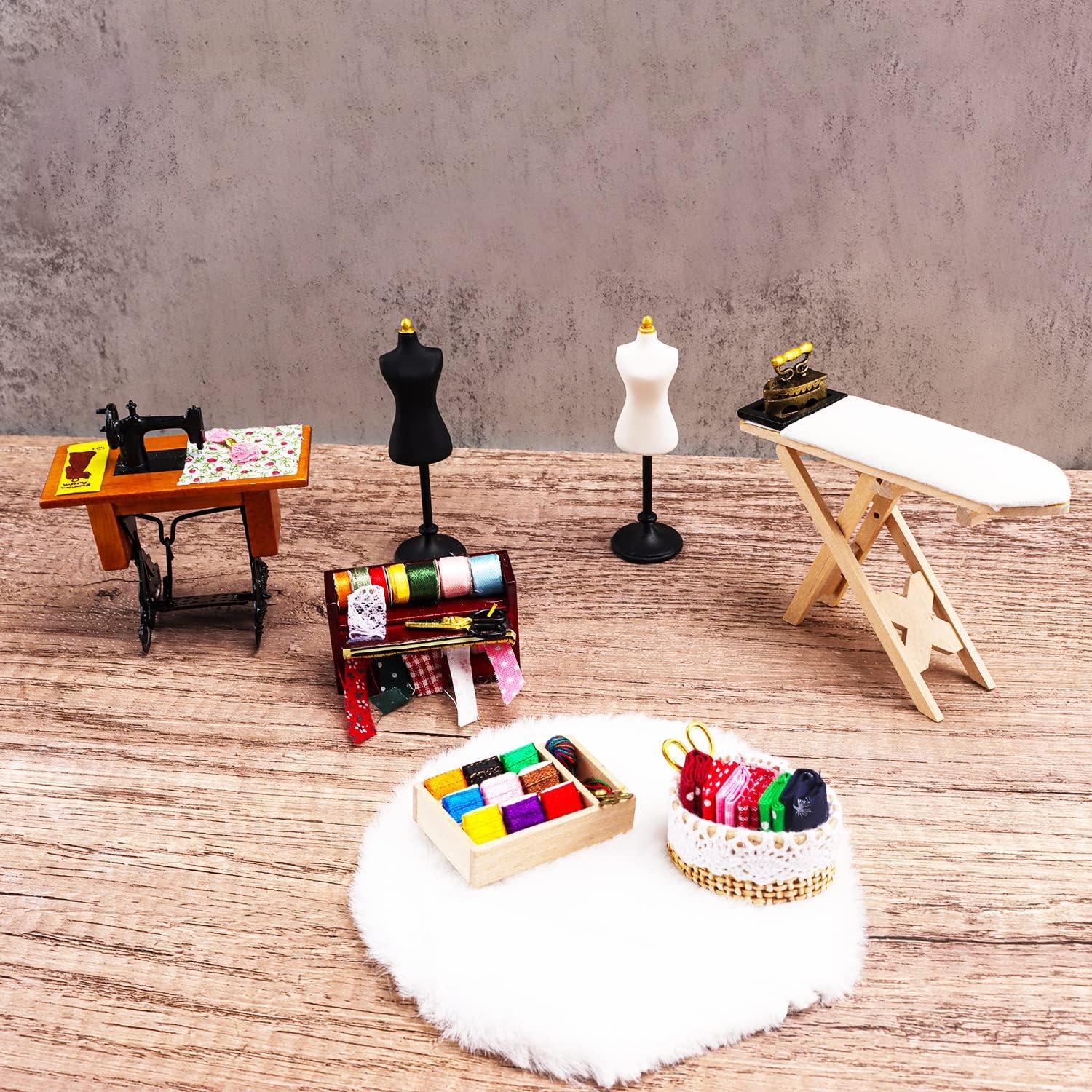 Conjunto Miniatura de Costura Hiawbon - Máquina Vintage y Accesorios