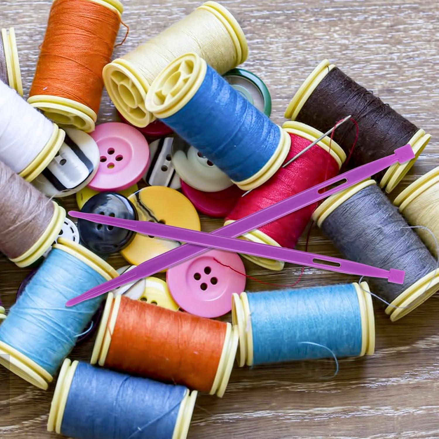 2 Agujas de Coser de Plástico Moradas con Bolsa de Almacenamiento