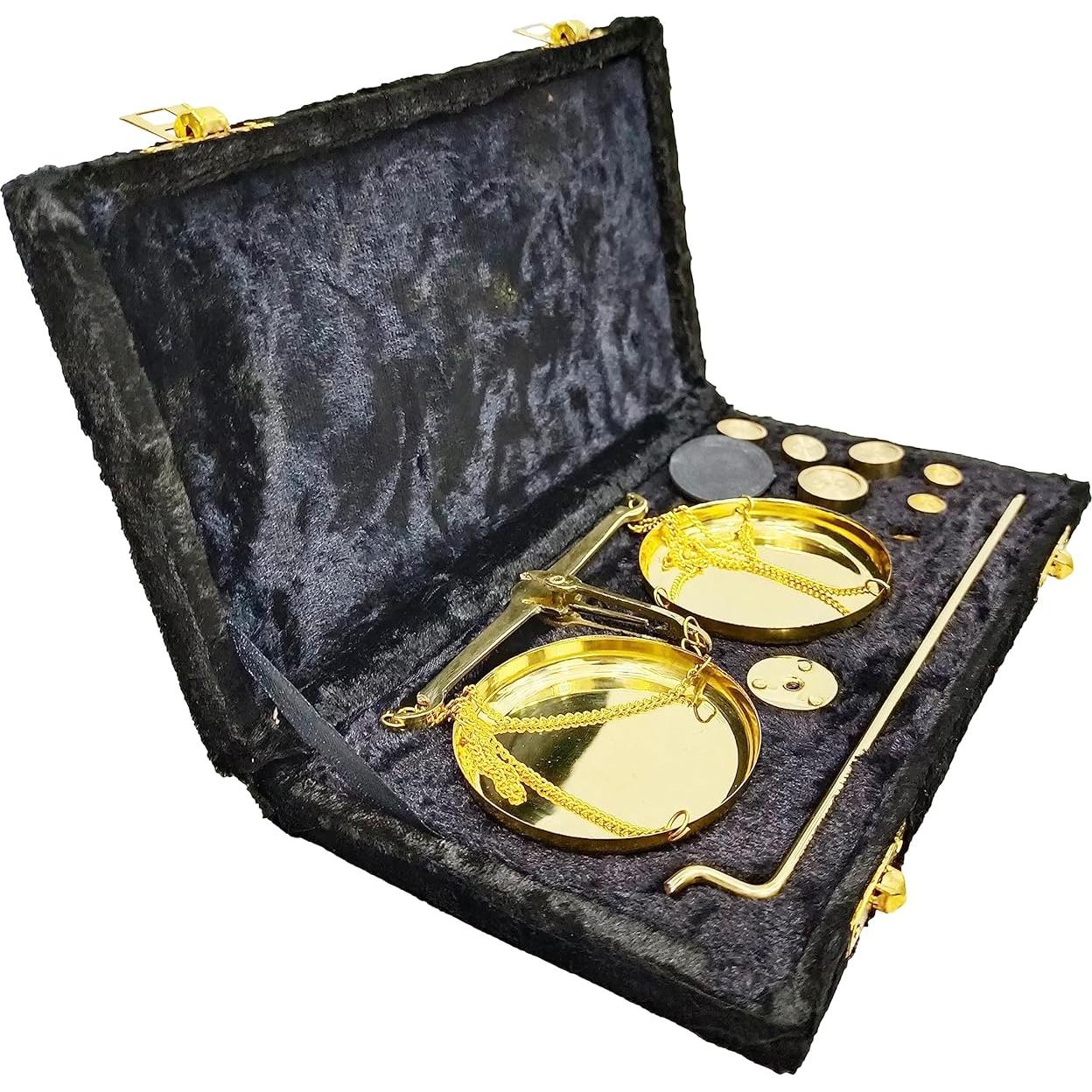 Antigua Balanza de Pesaje Tarazu de Bronce con Pesos - 12.7x22.1cm