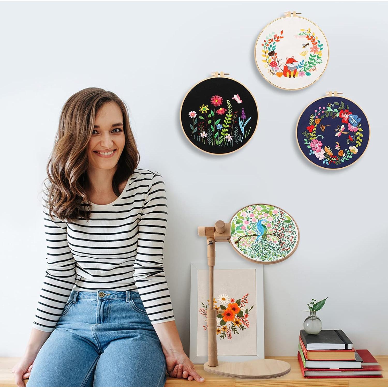 Soporte de Bordado ZOCONE de Madera Ajustable con 2 Aros 15.24 y 20.32 cm