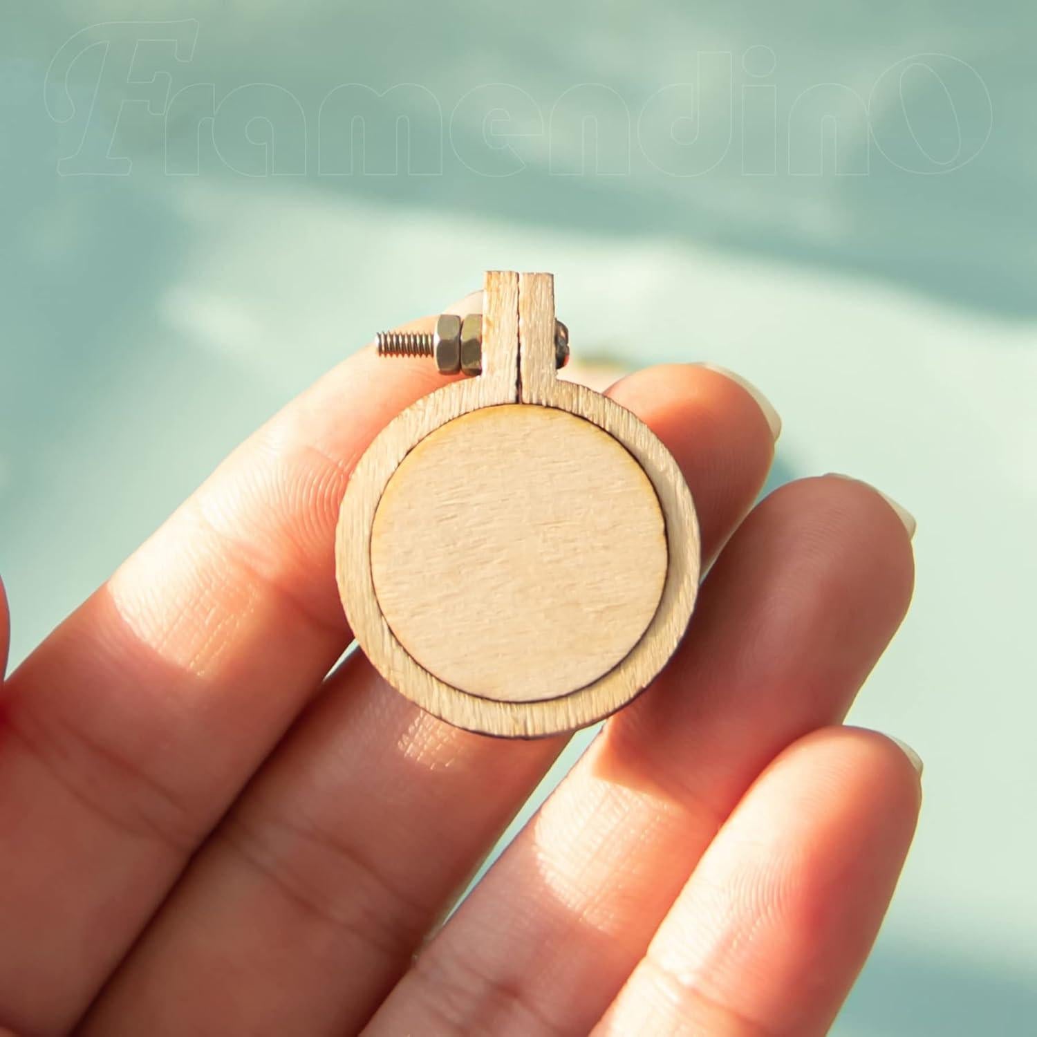 Framendino, 20 Pack Mini Embroidery Hoops Wood Round Cross Stitch for Frame Crafts Jewelry