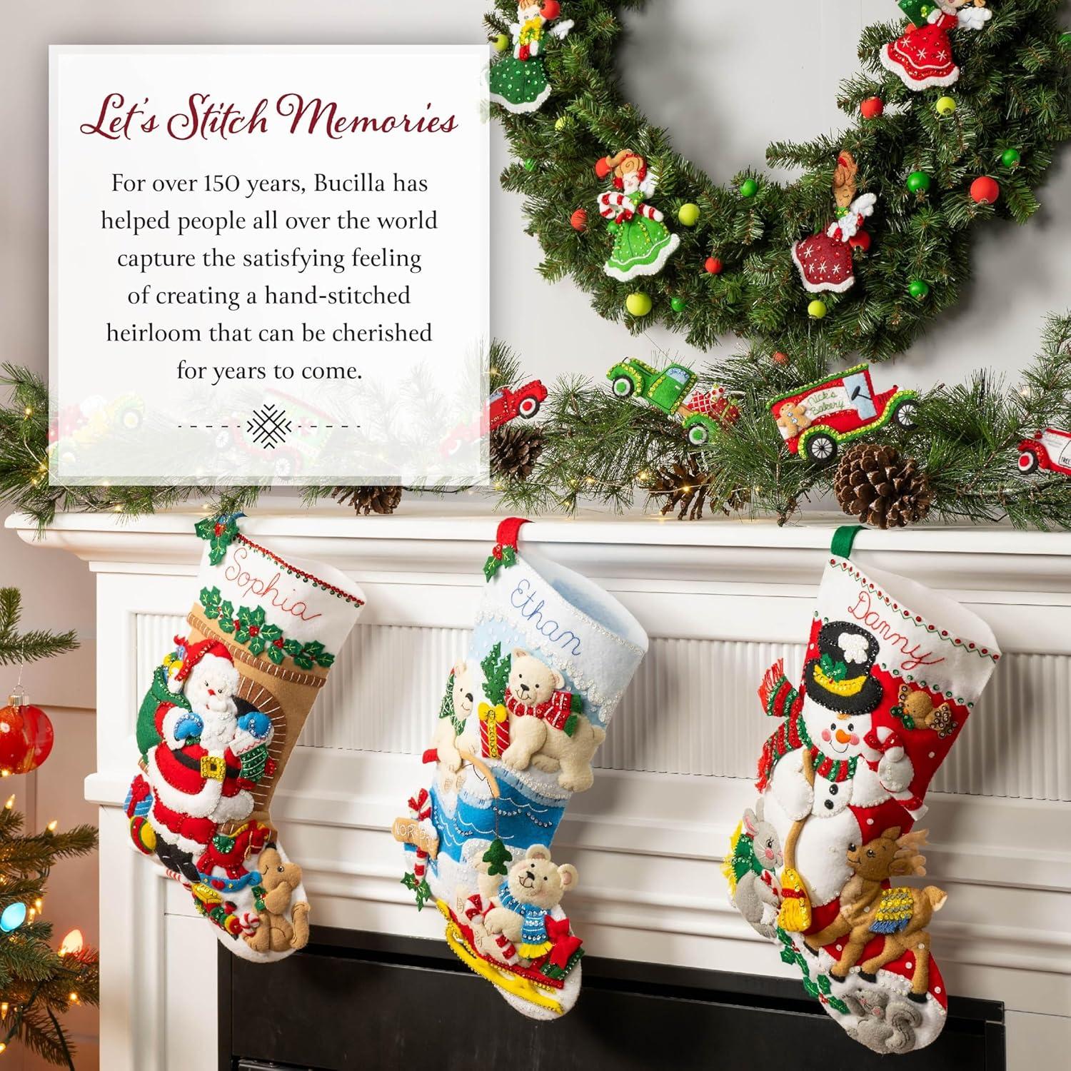 Kit de Adornos de Fieltro Bucilla Navidad 4 Piezas 30.73x23.11cm