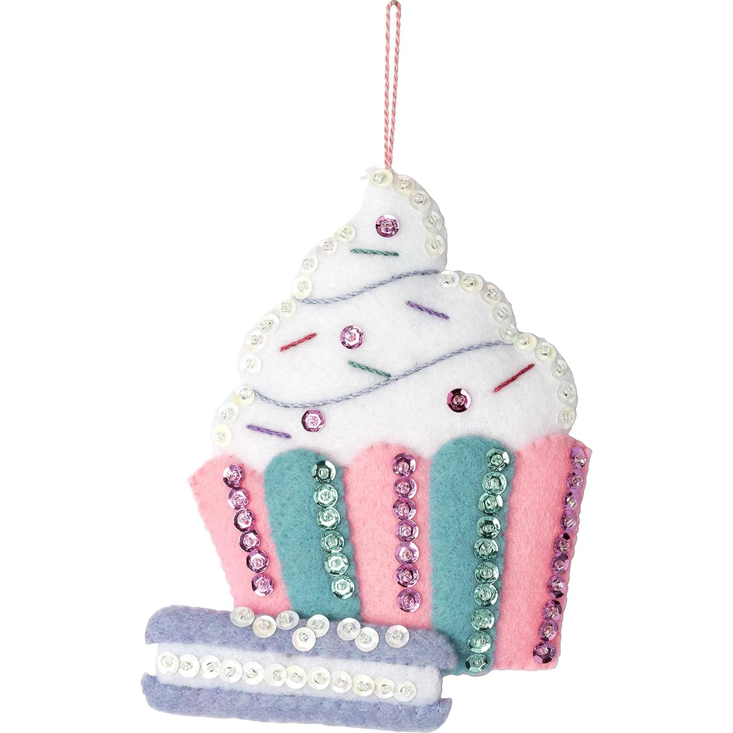 Kit de Adorno de Fieltro Bucilla Dulce Cascanueces 6 Piezas