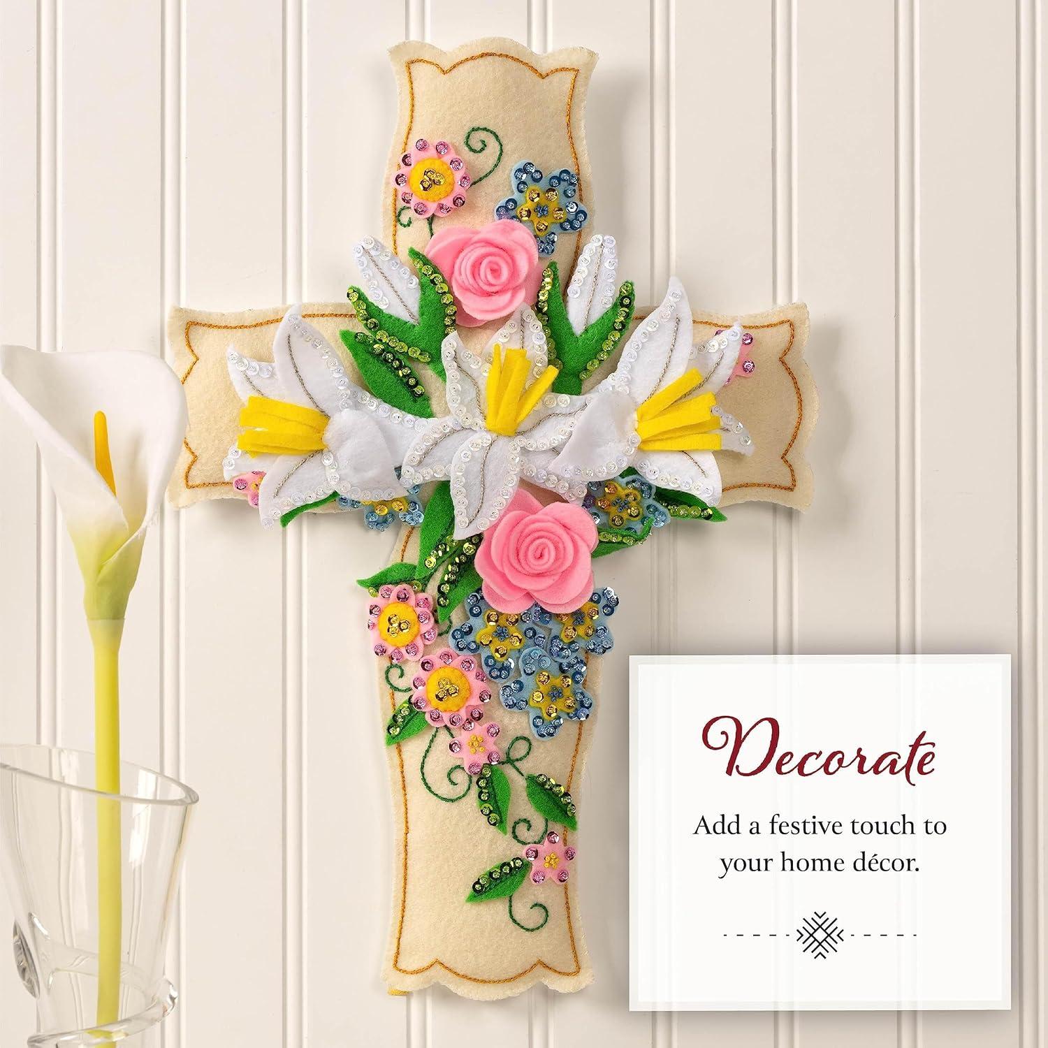 Kit de Colgante de Pared Bucilla Cruz Floral 28x40.6 cm