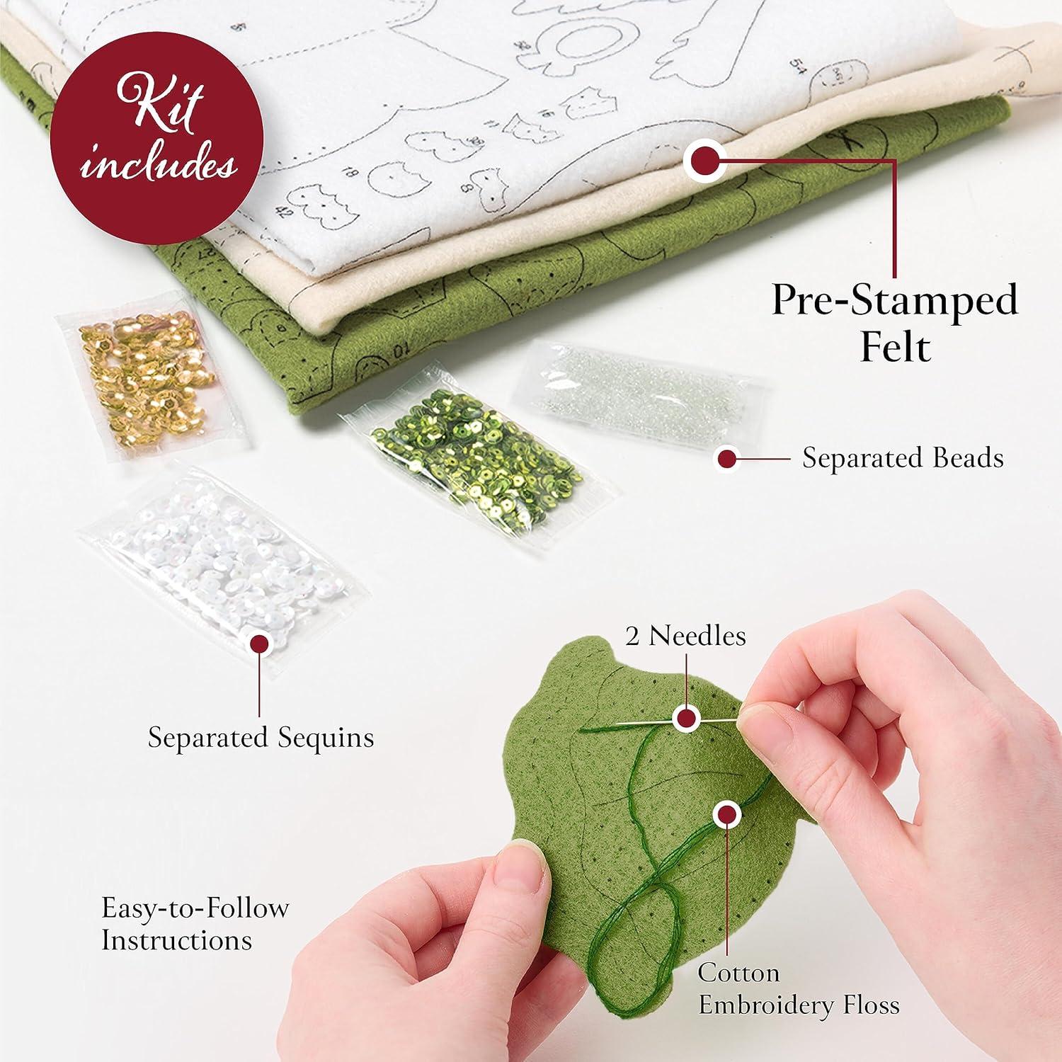 Kit de Calcetín de Fieltro Bucilla Santa Poinsettia 45.72 cm