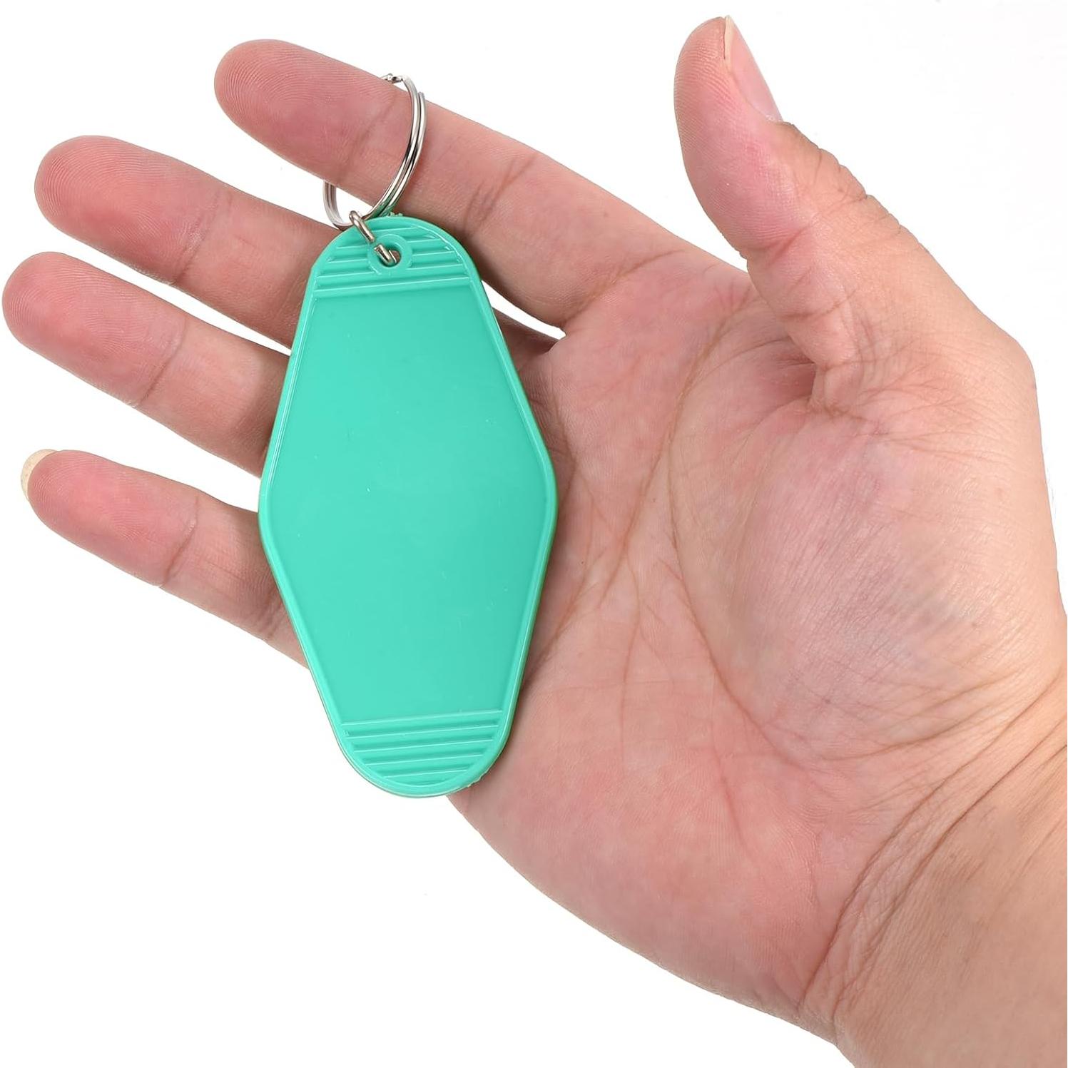 Llavero Vintage PATIKIL en Blanco Personalizable 90x45mm