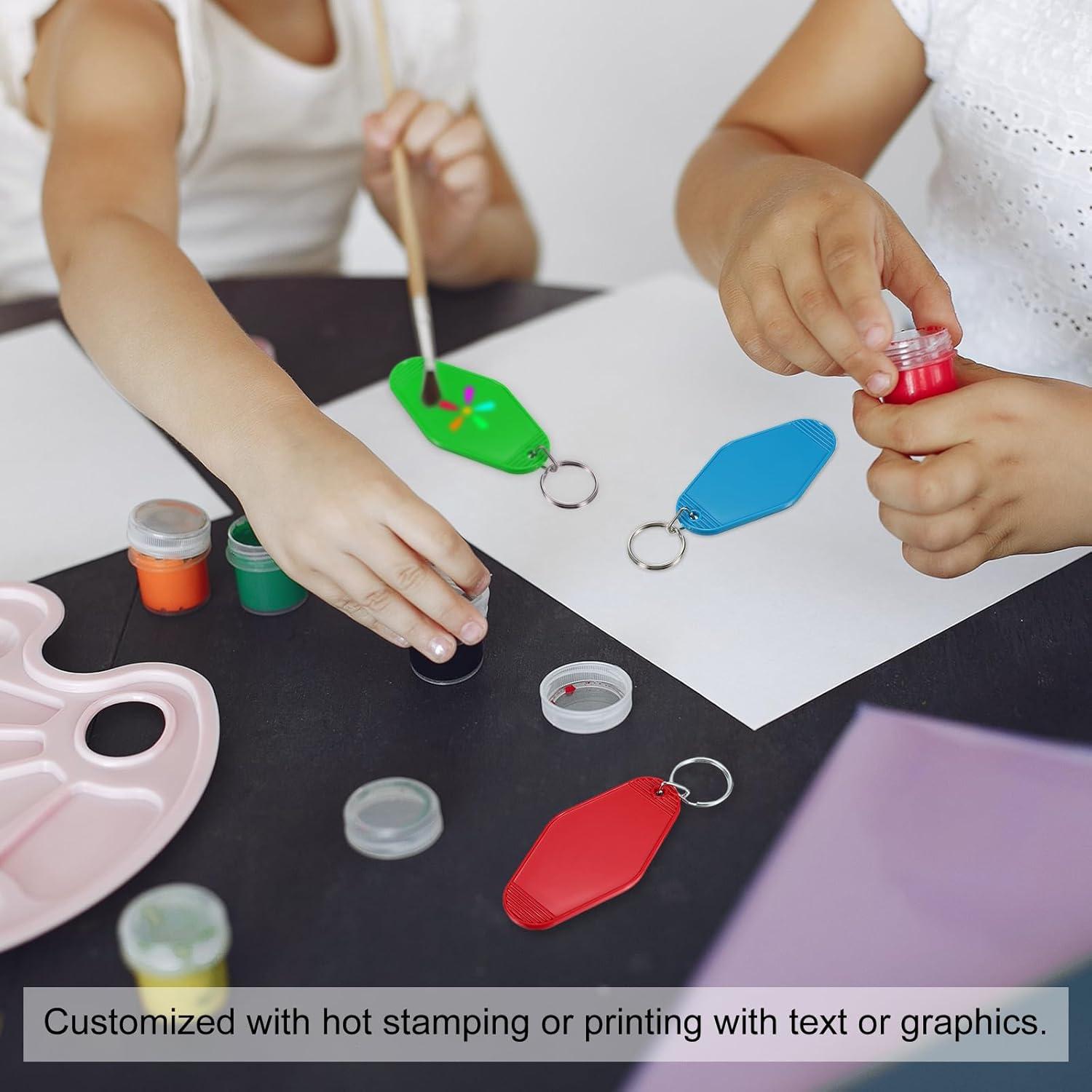 Llavero Vintage PATIKIL en Blanco Personalizable 90x45mm