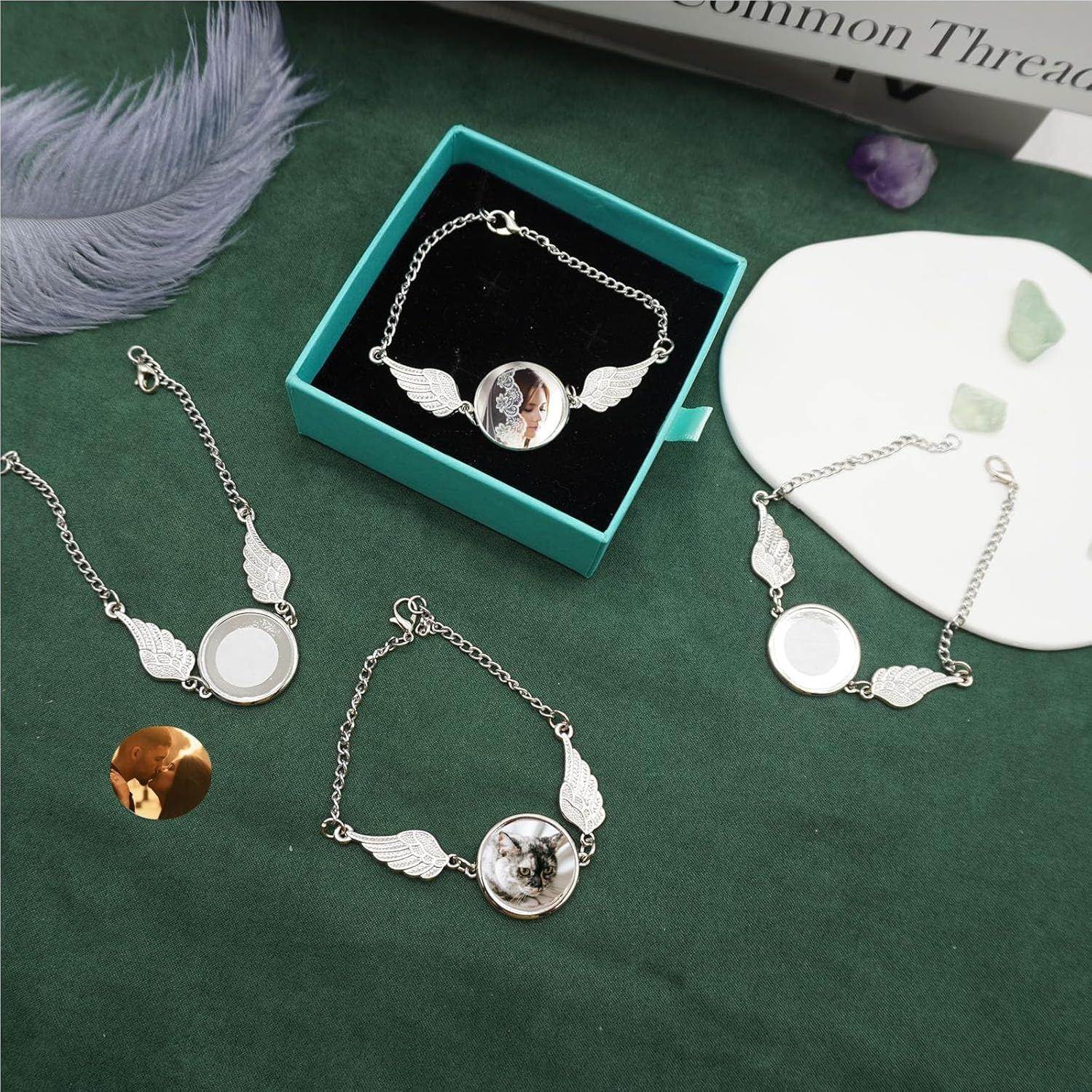 Paquete de 4 Pulseras Blancas con Alas de Ángel para Sublimación