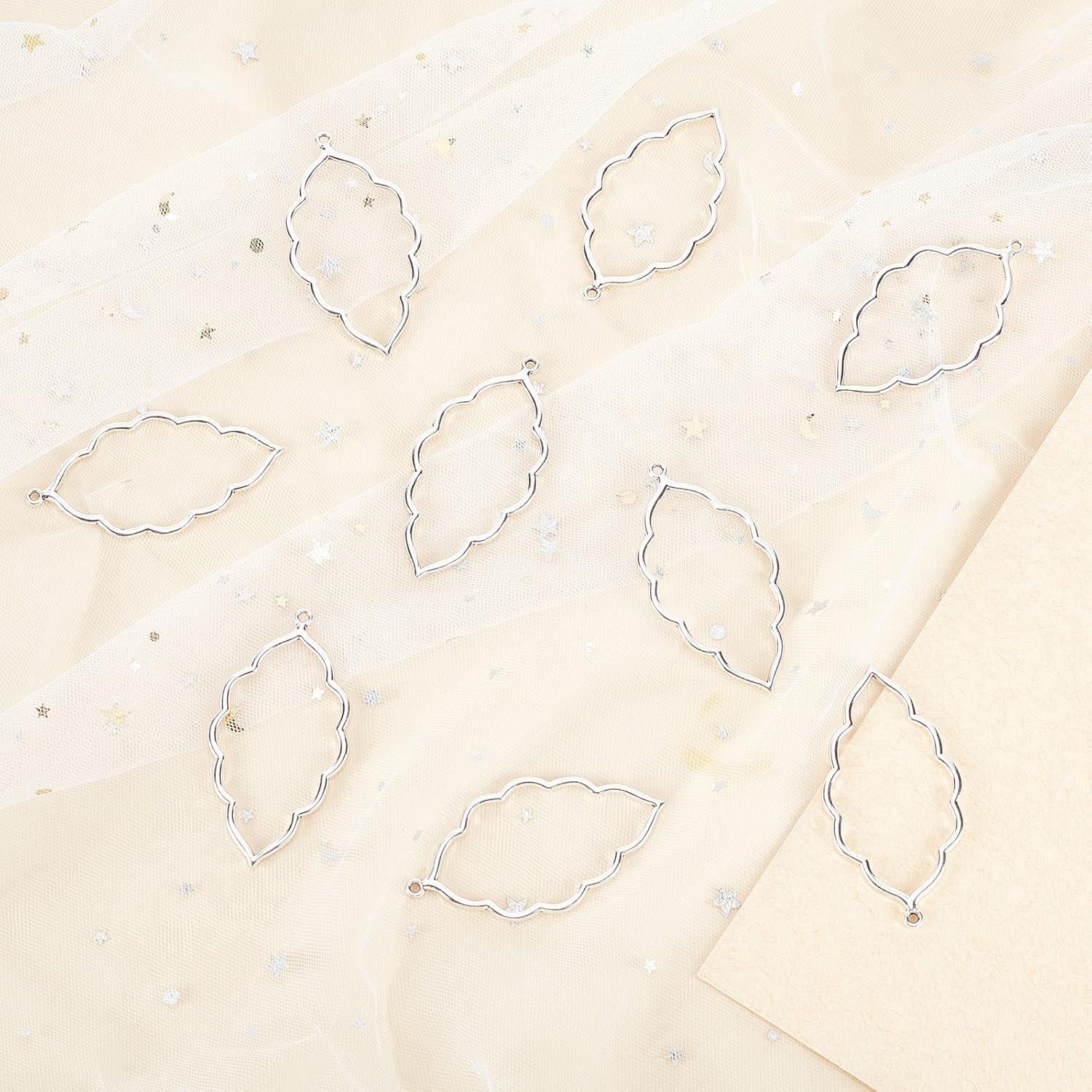 20 Pendientes Abiertos CHGCRAFT Aleación Hoja 65x35mm DIY