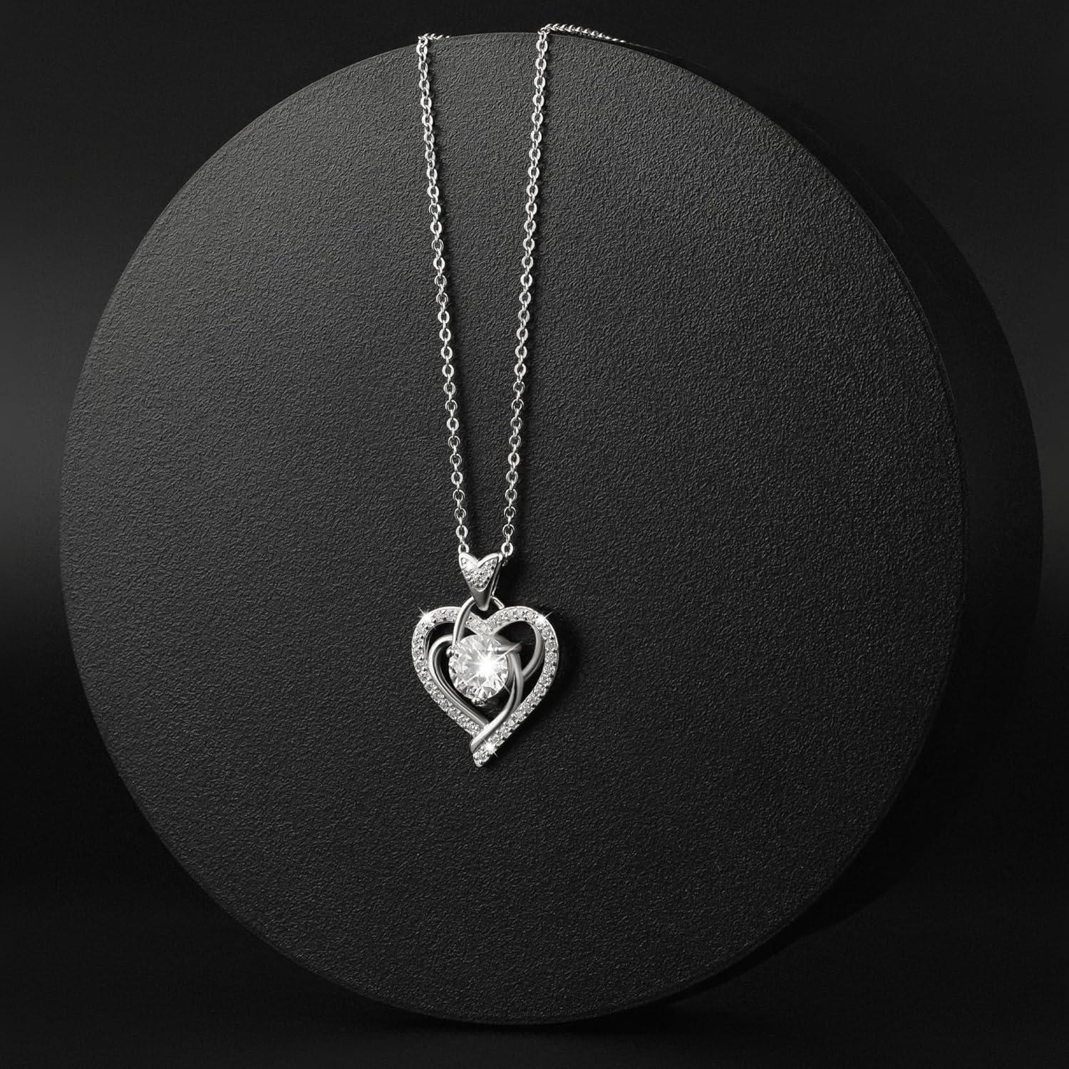 Collar Colgante de Moissanita Corazón Plata Esterlina 925 1CT