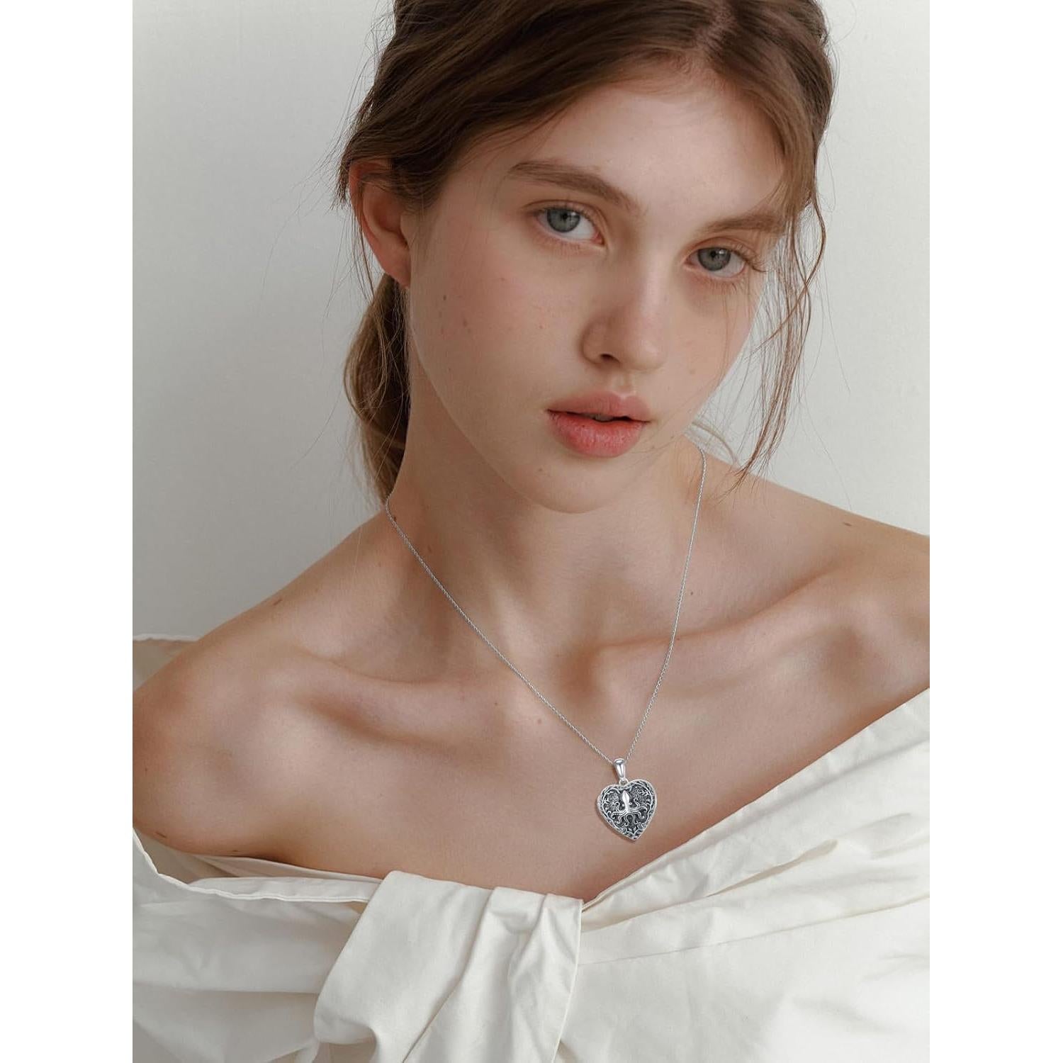 Collar de Plata Esterlina 925 con Medallón Corazón para Mujeres