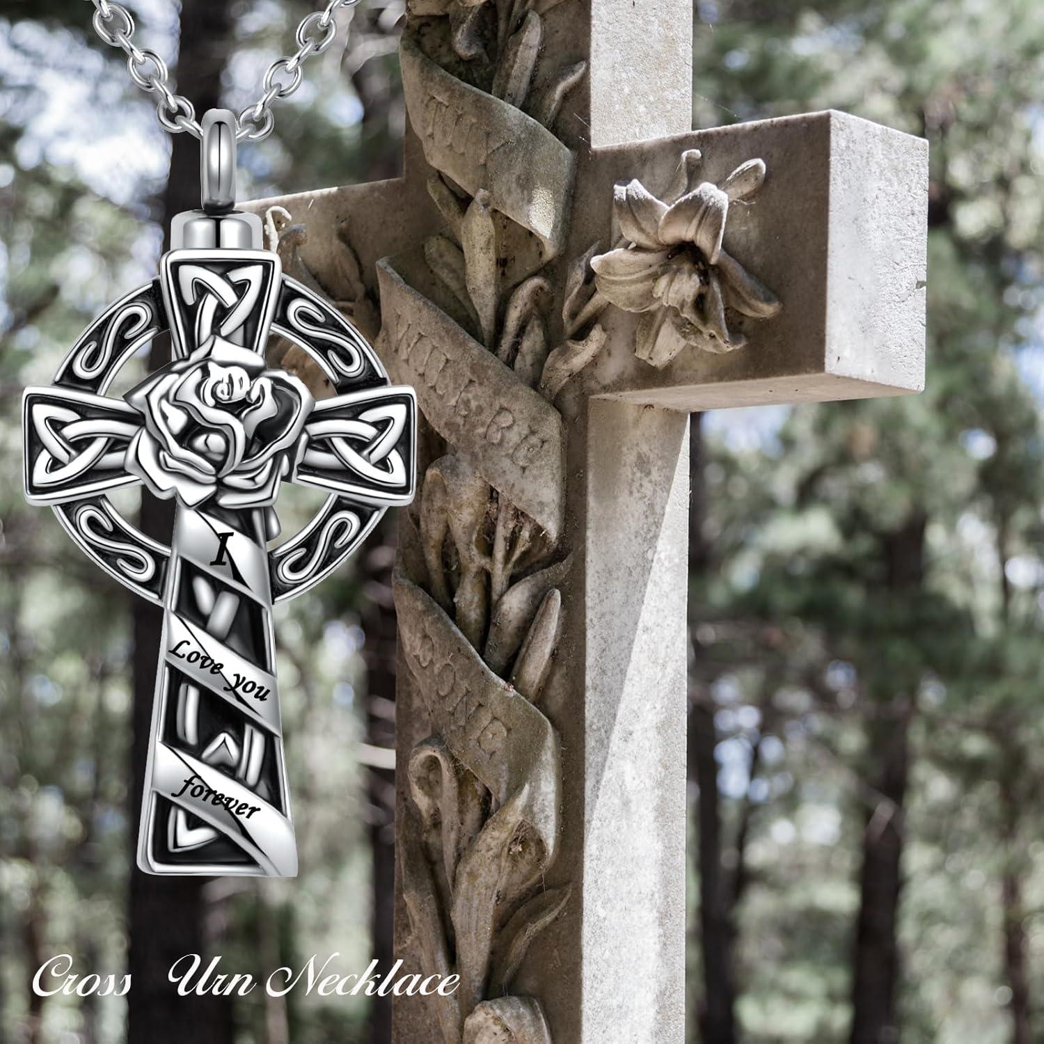 Collar Urna Cruz Celta Acero Inoxidable para Cenizas 50.8 cm