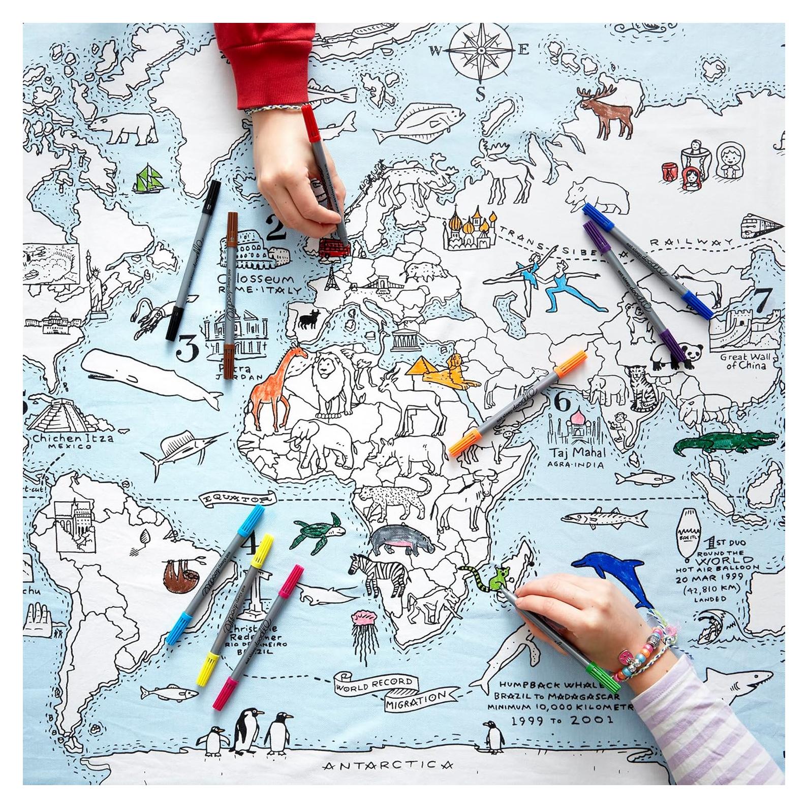 Mantel de Coloración Mapa Mundial eatsleepdoodle 83.8x139.7cm