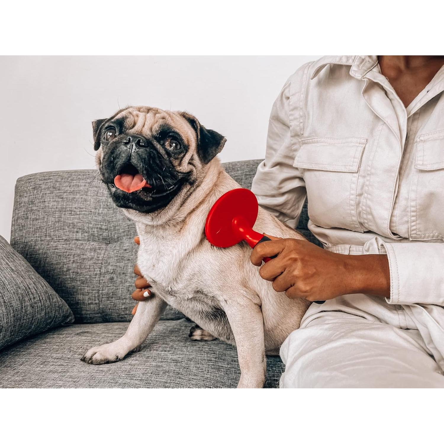 Cepillo Suave Redondo Tuff Pupper para Perros y Gatos 24.8x12.9cm