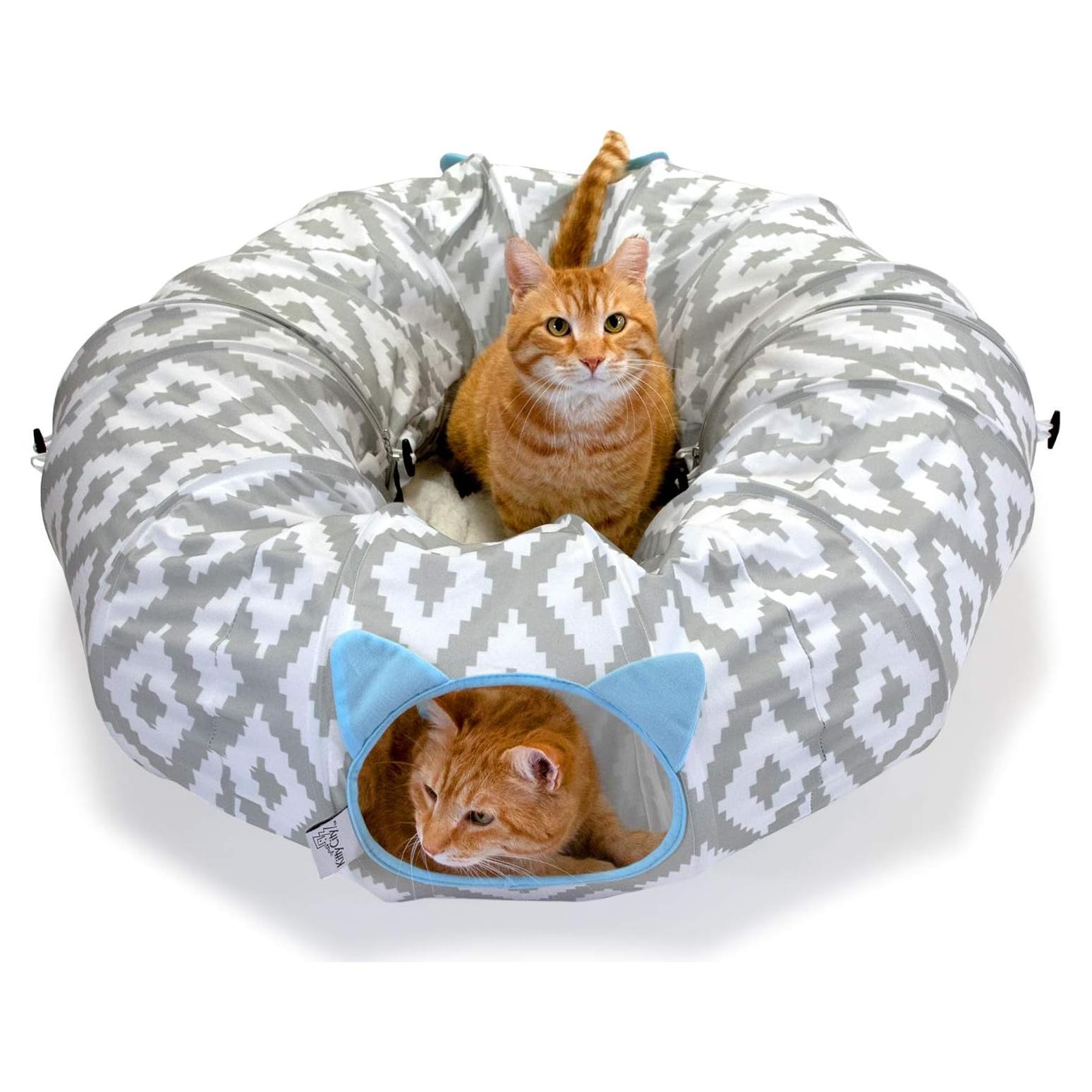 Cama Túnel para Gatos Kitty City 96.5x30.5cm Blanco