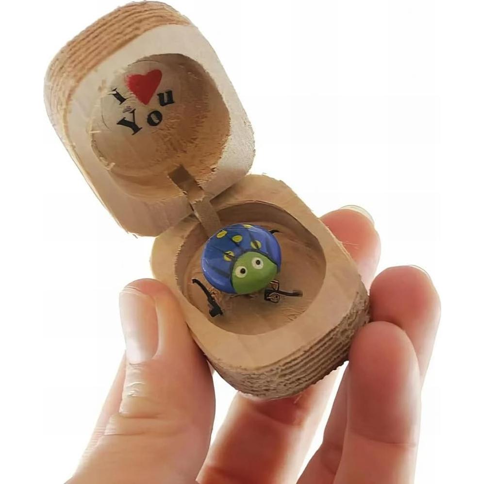 Bicho en Caja Novelty Rhode Island 3.81 cm - 5 Insectos Surtidos