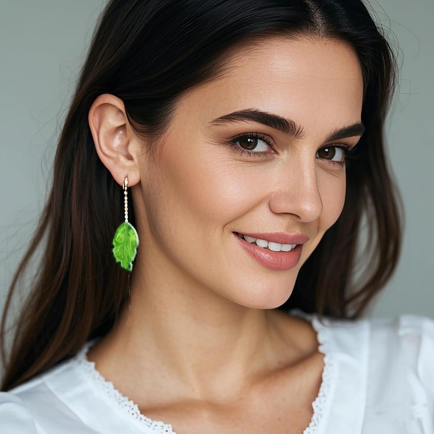 30 Cuentas Espaciadoras de Cristal Hoja LUBINGSHINE Verde Claro