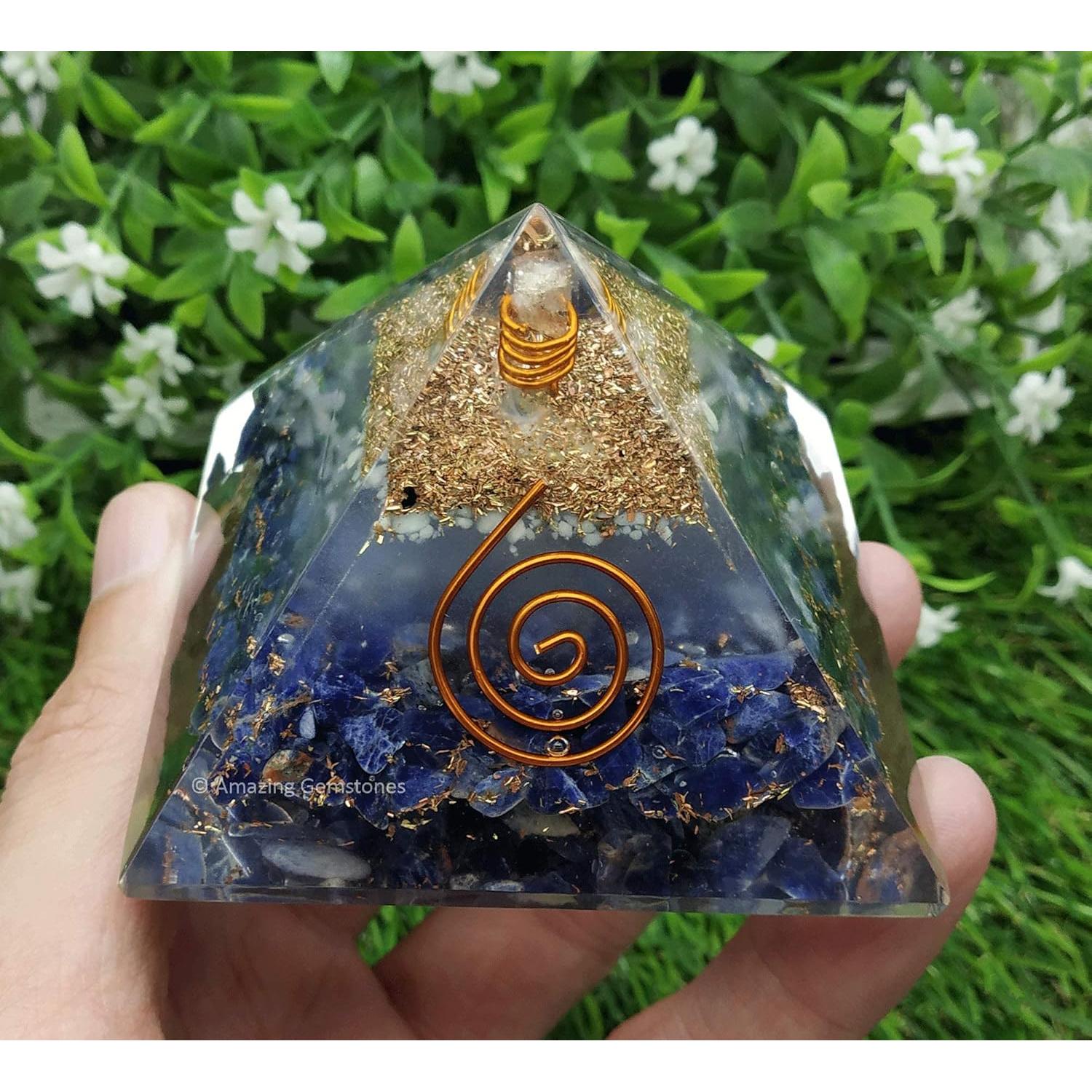 Pirámide de Orgón Sodalita Brillante 7x7x7 cm - Protección EMF