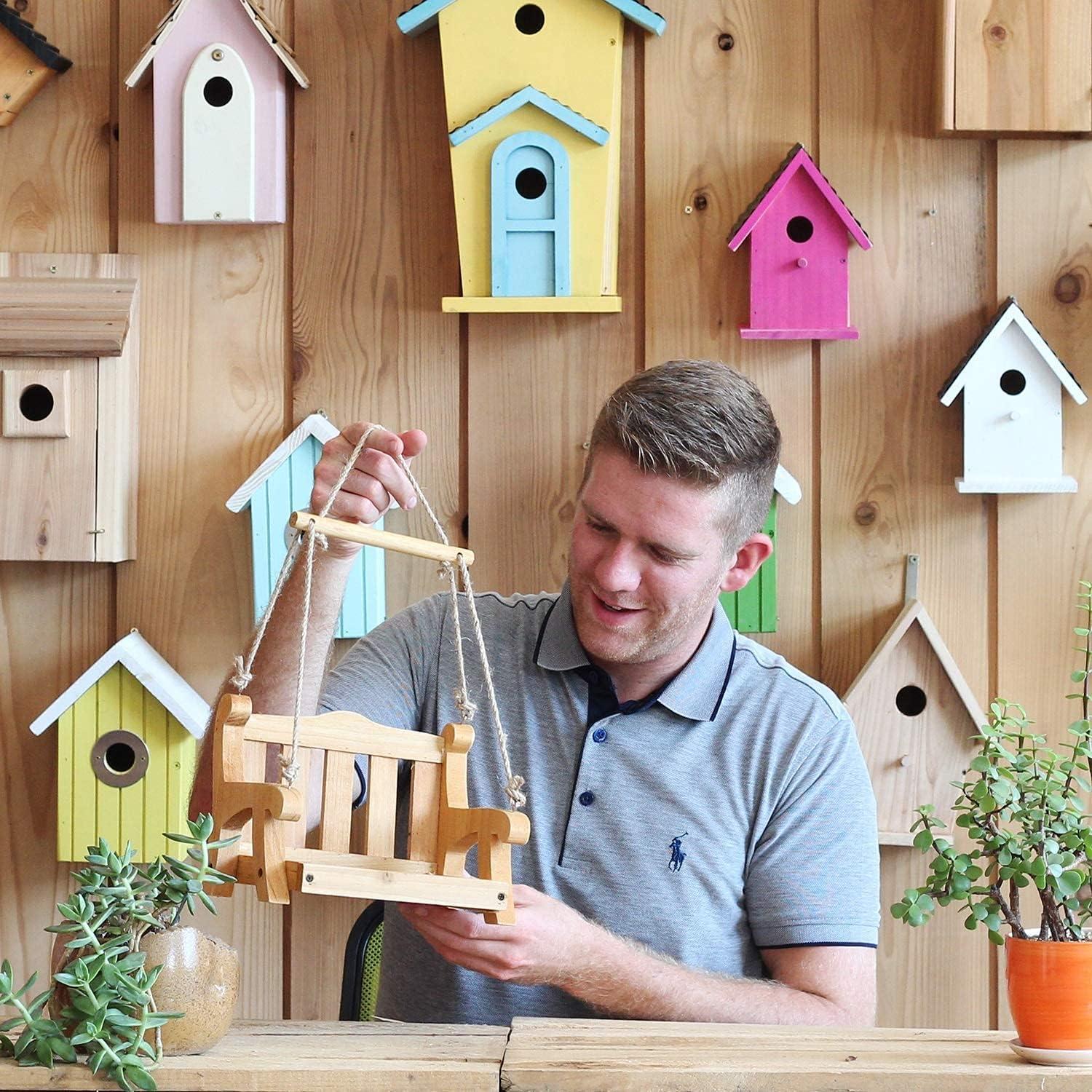 Paquete de 2 comederos para pájaros Cedar Alpha, 1.36 kg