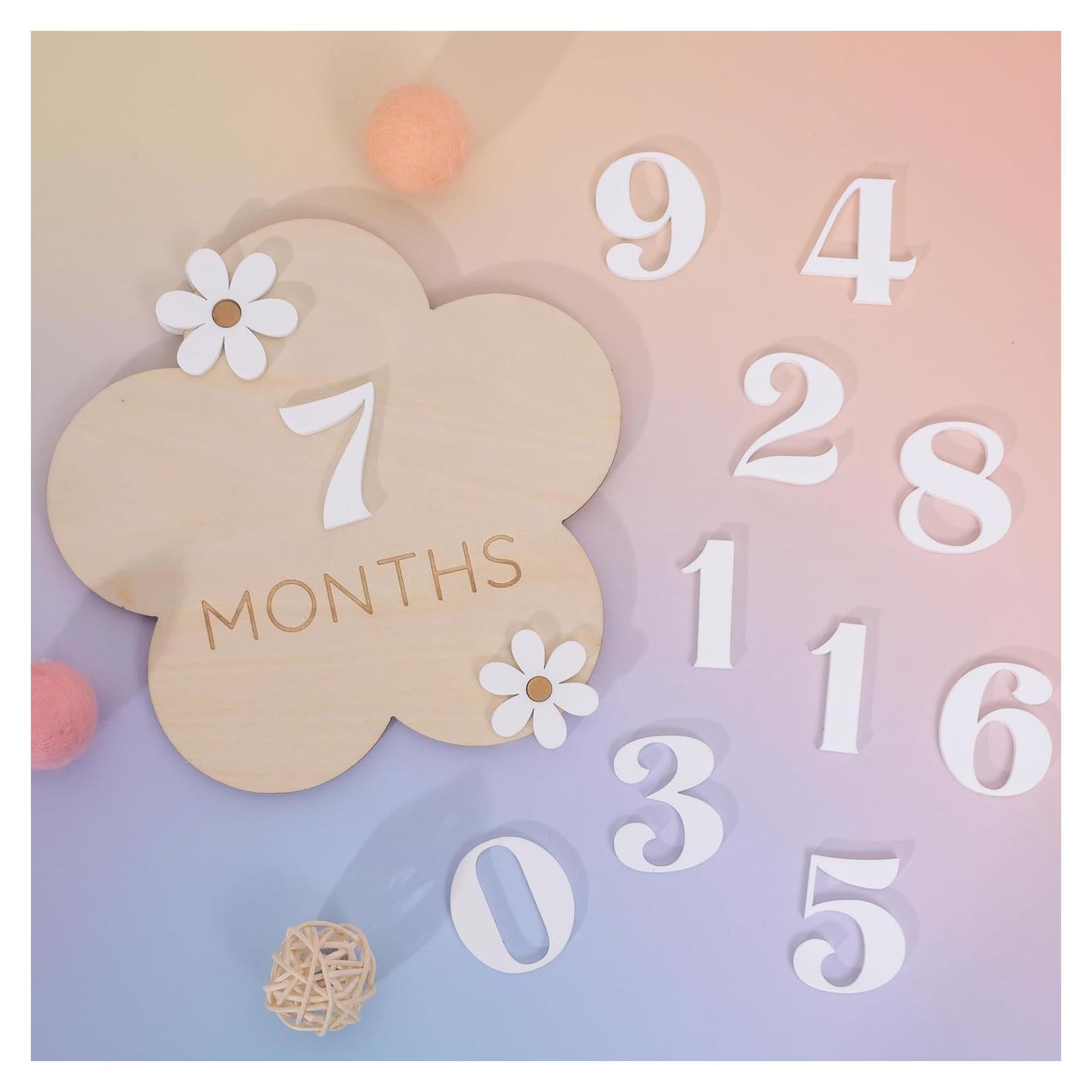 Tarjetas de Hitos Mensuales Daisy 1-12 Meses - Madera