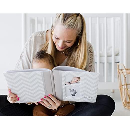 Libro de Memorias del Bebé Chevron Pearhead 50 Páginas Gris